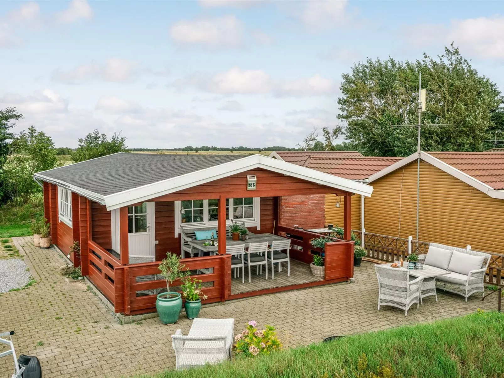 "Topi" - 15m from the sea-Buiten