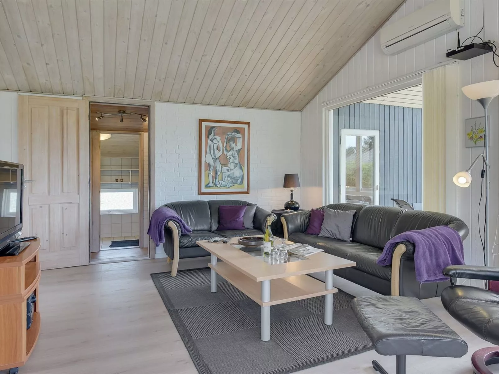 "Vilhelmiina" - 350m from the sea-Binnen