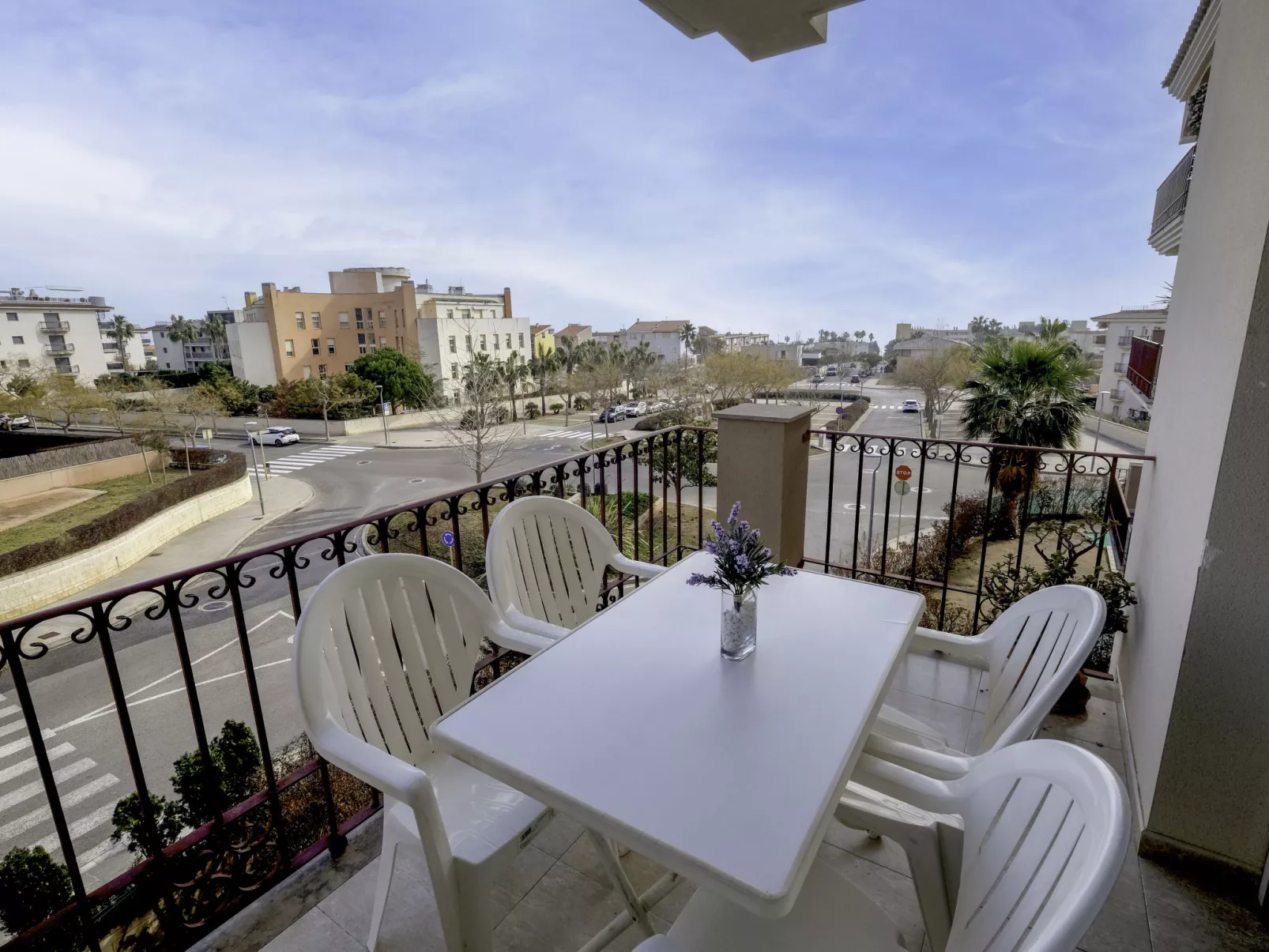 Apartamentos Golden Beach-Buiten