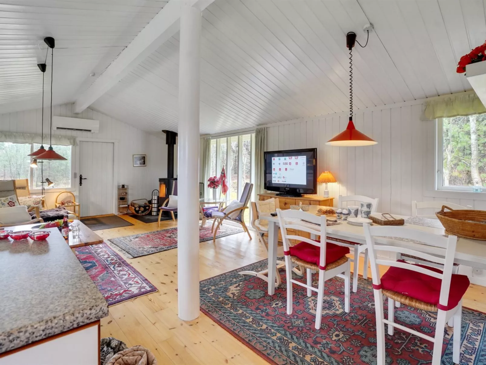 "Soley" - 1km from the sea-Binnen
