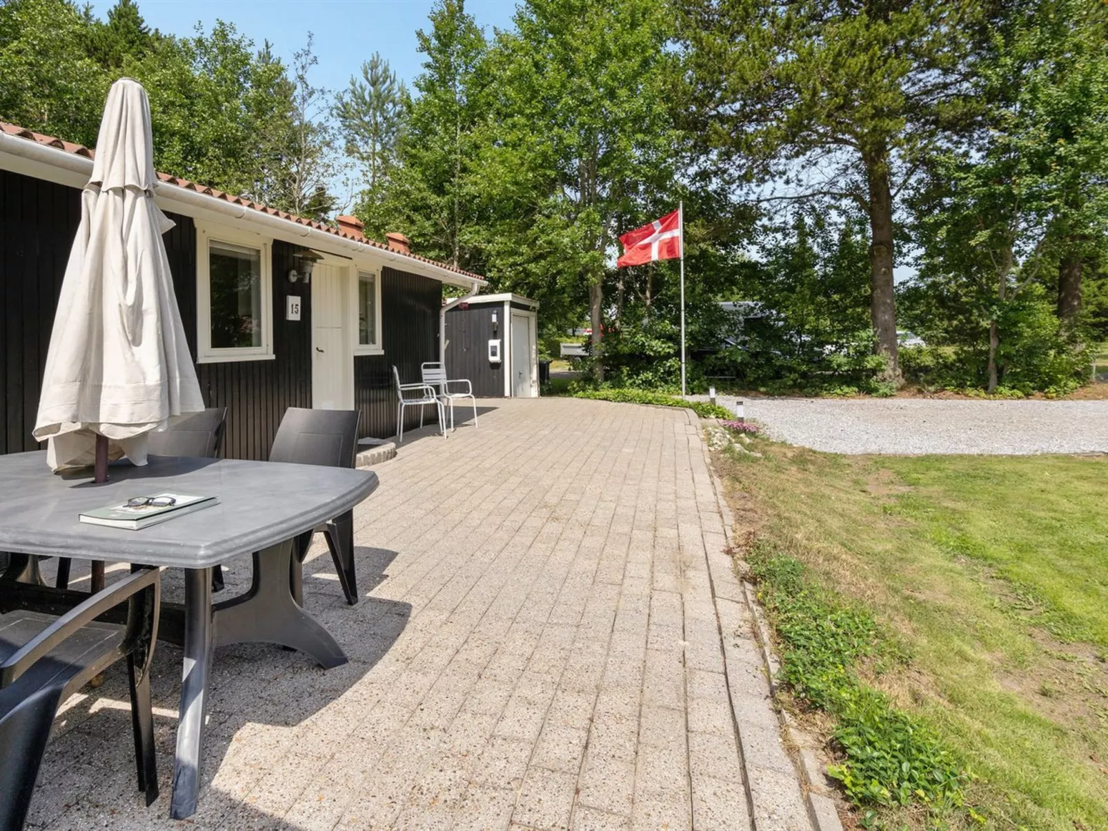 "Soley" - 1km from the sea-Buiten