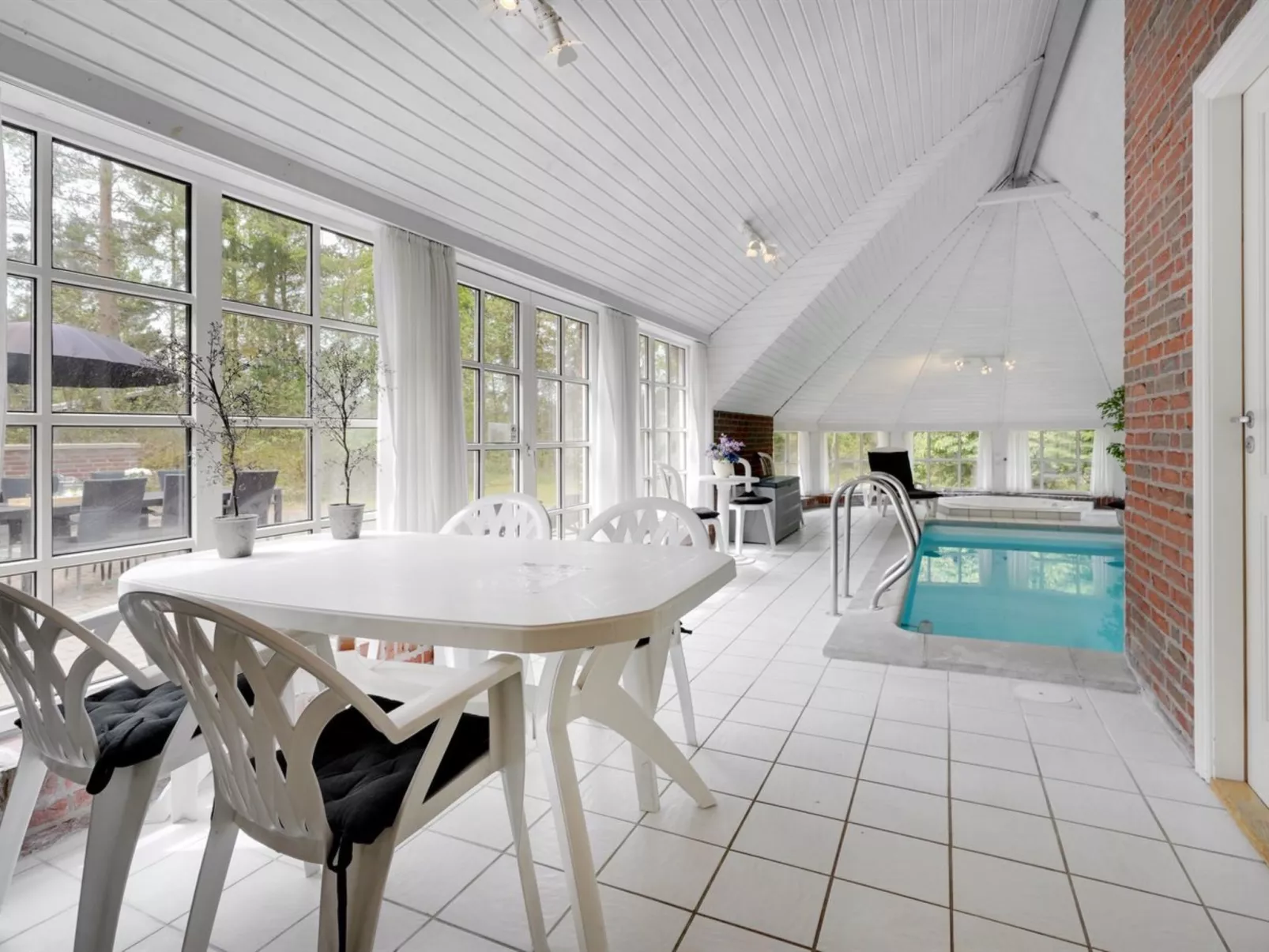 "Pauna" - 50m from the sea-Buiten
