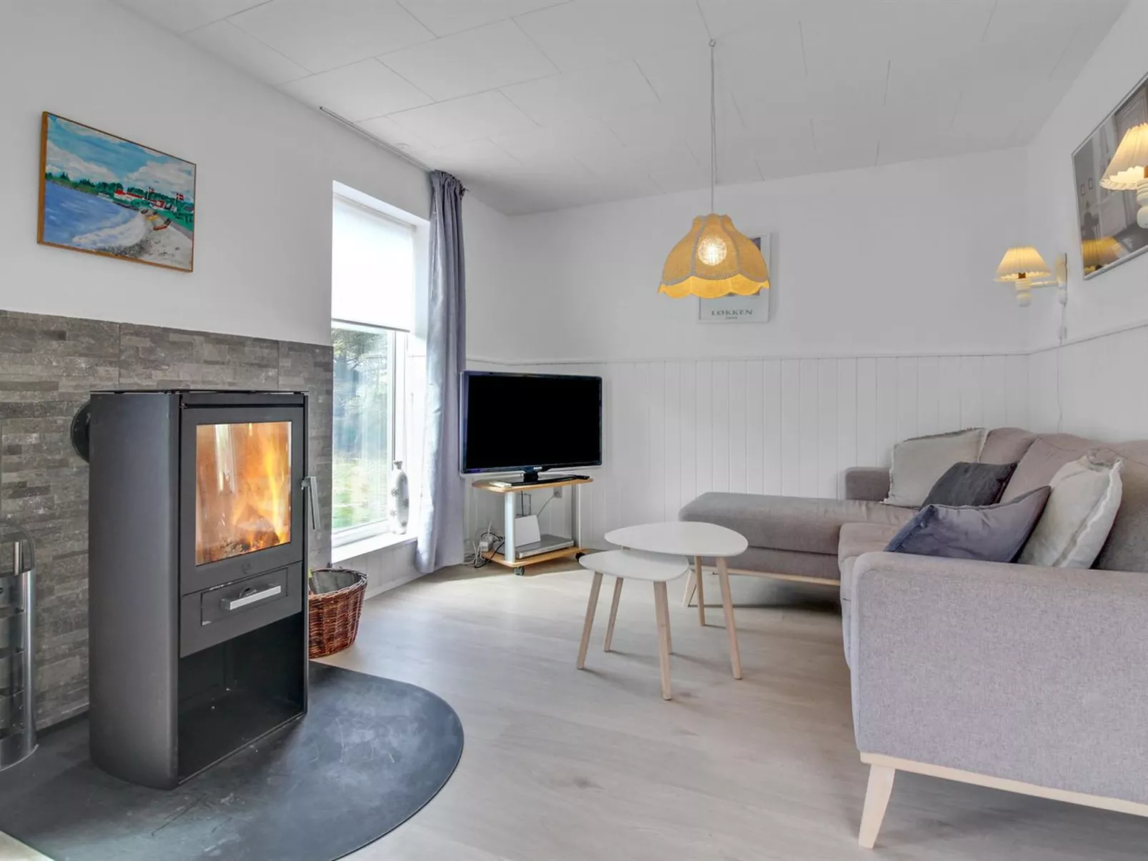 "Hellin" - 300m from the sea-Binnen
