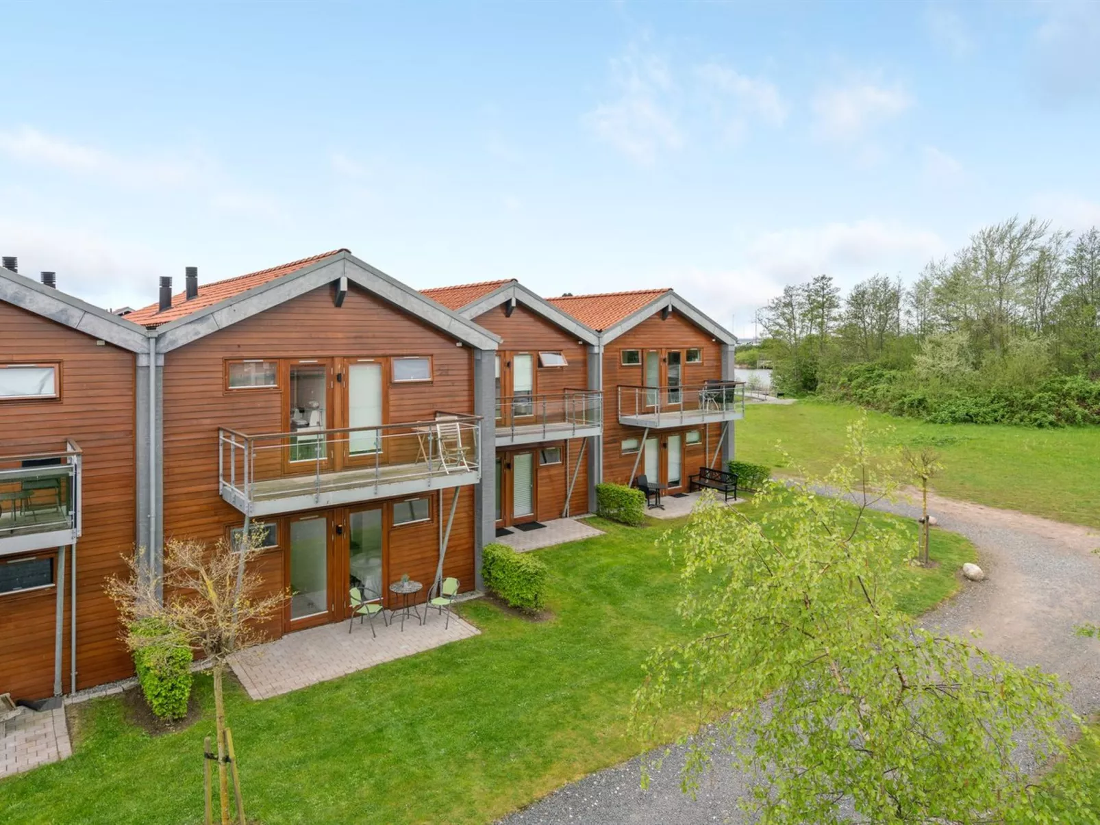 "Allyson" - 450m from the sea-Buiten