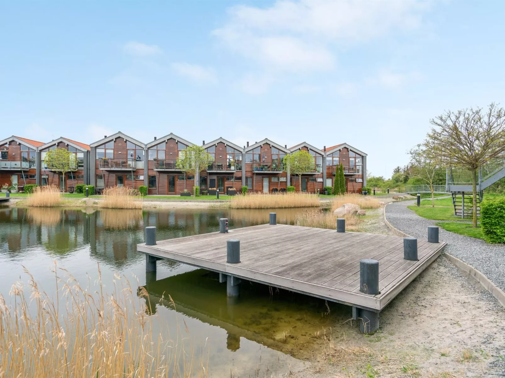 "Allyson" - 450m from the sea-Buiten