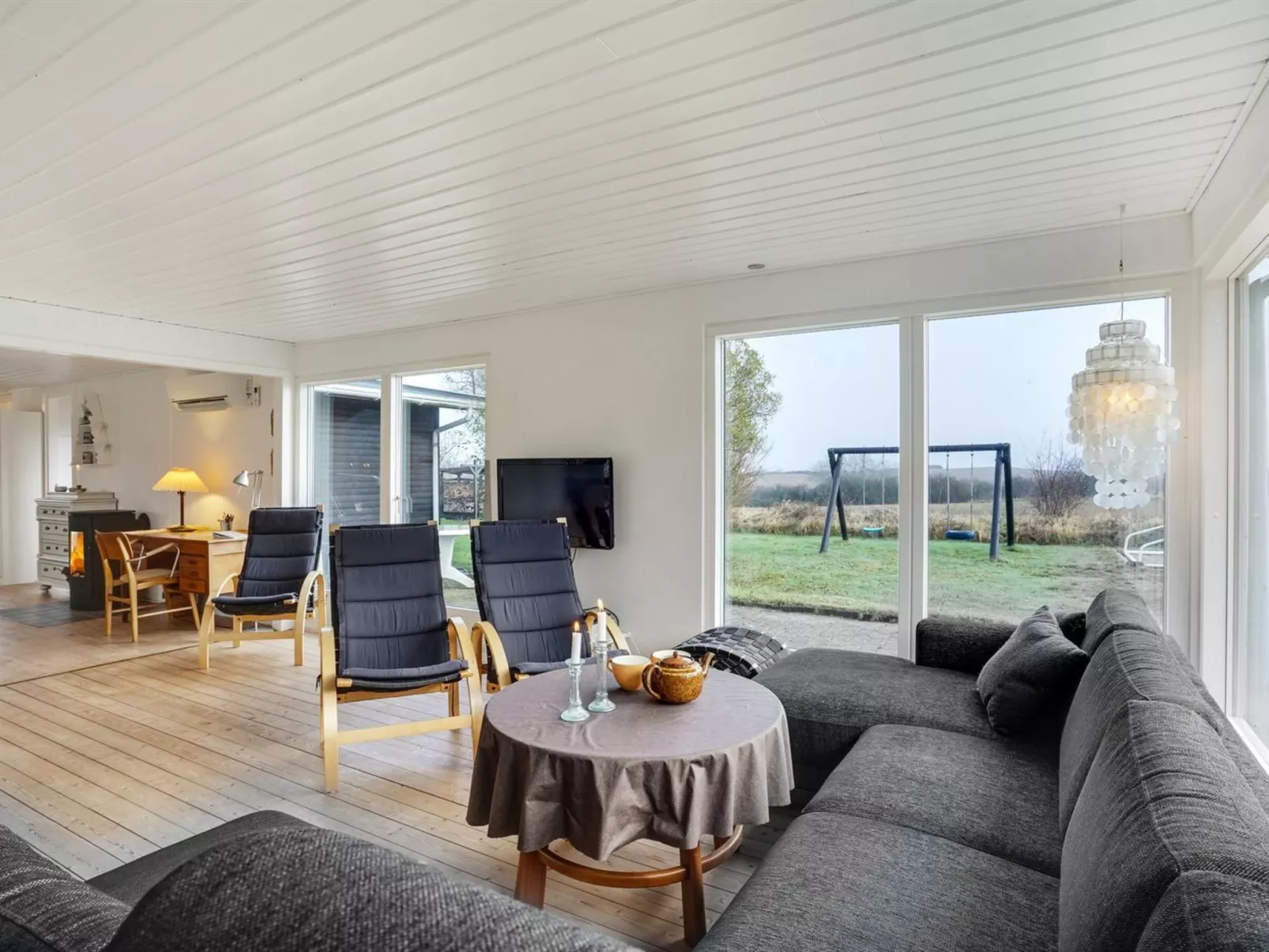 "Frellaf" - 250m from the sea-Binnen