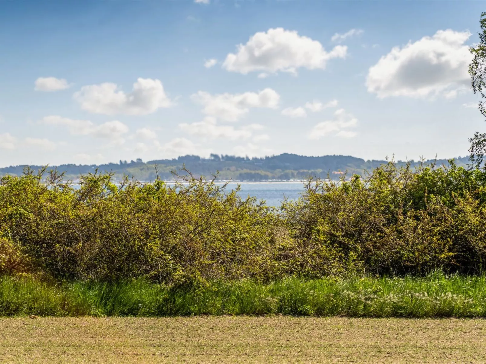 "Frellaf" - 250m from the sea-Buiten