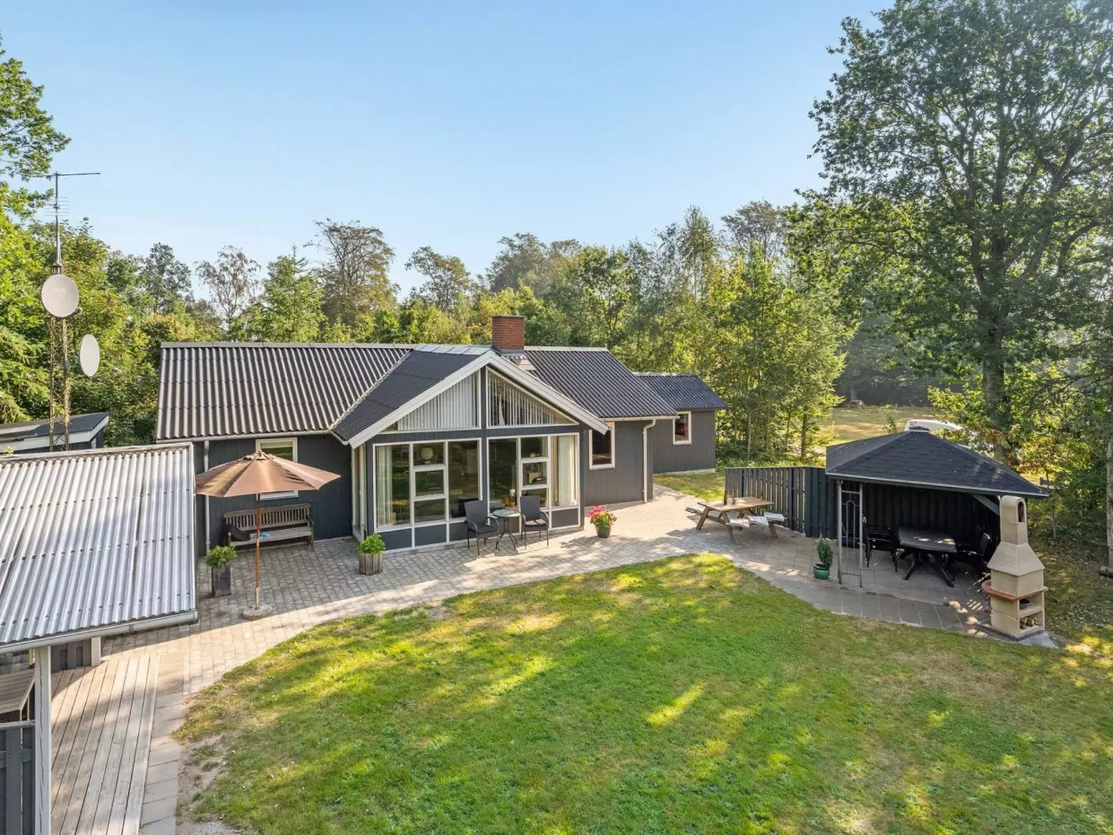 "Razmo" - 300m from the sea-Buiten