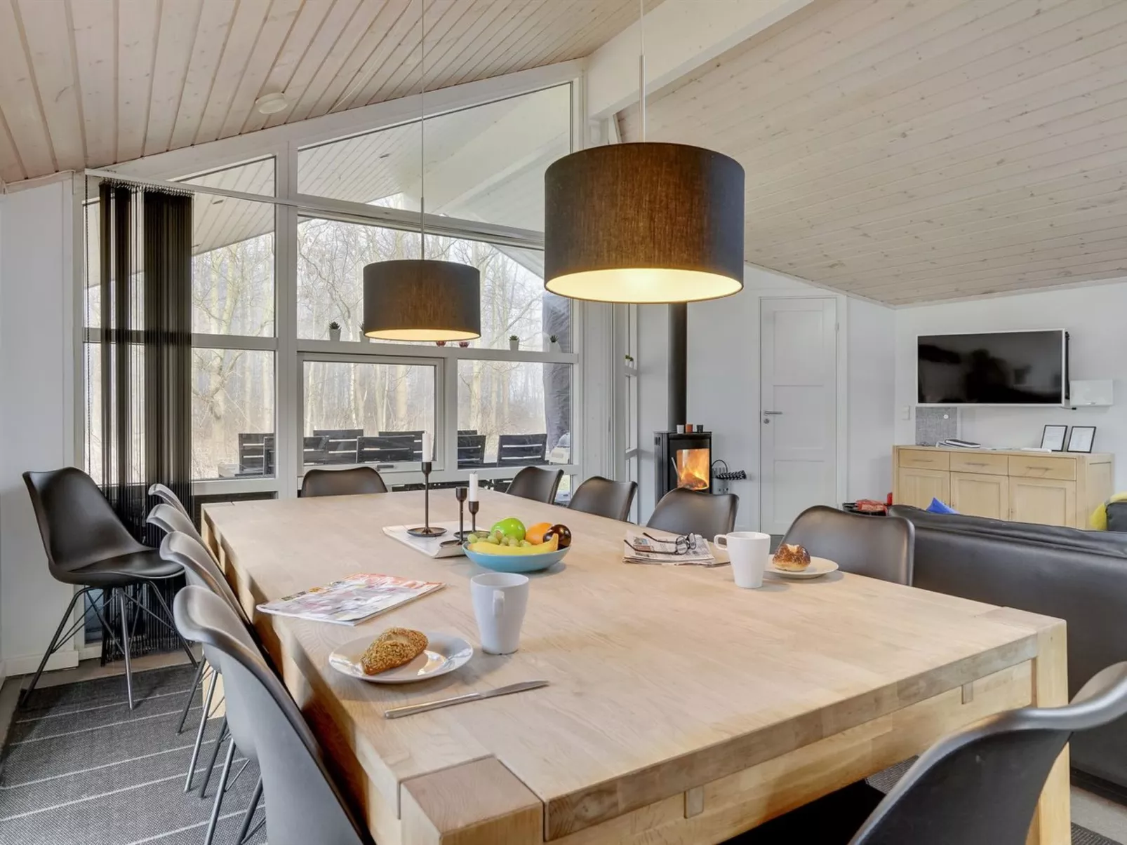 "Nyalle" - 1.3km from the sea-Binnen