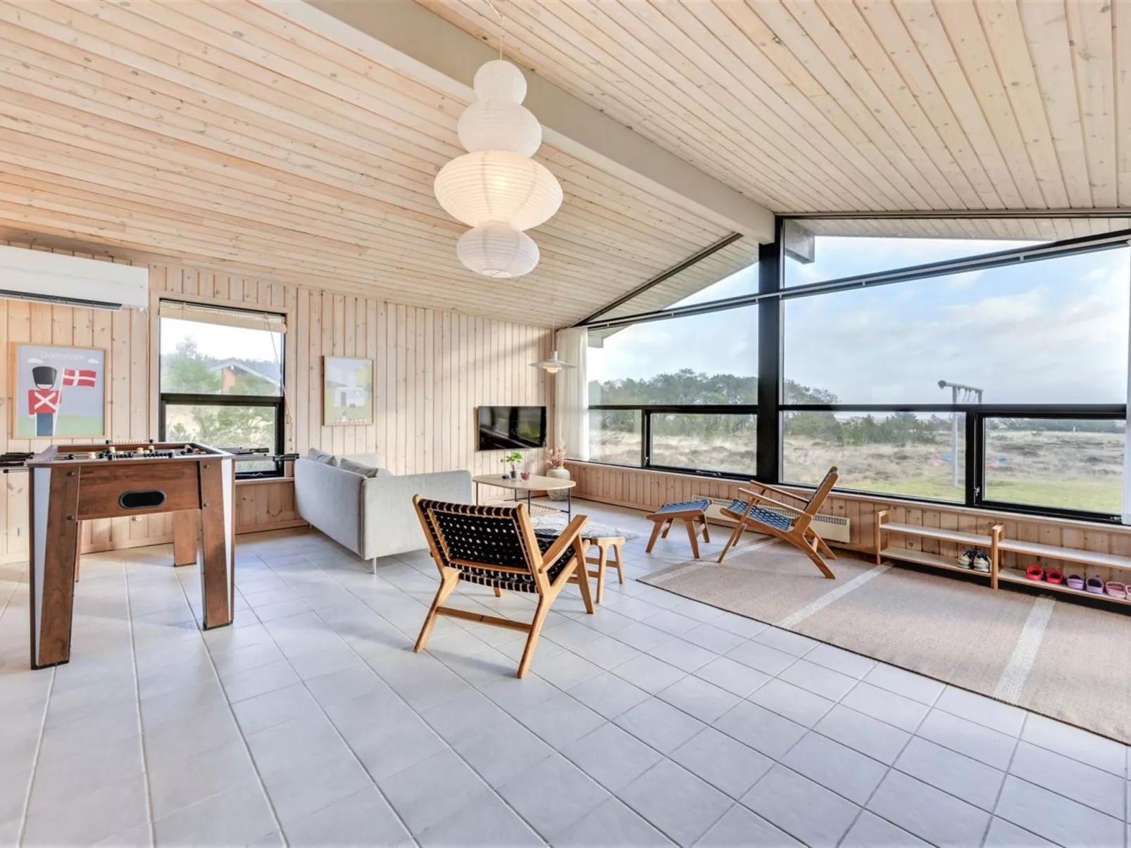 "Brunkil" - 500m from the sea-Binnen