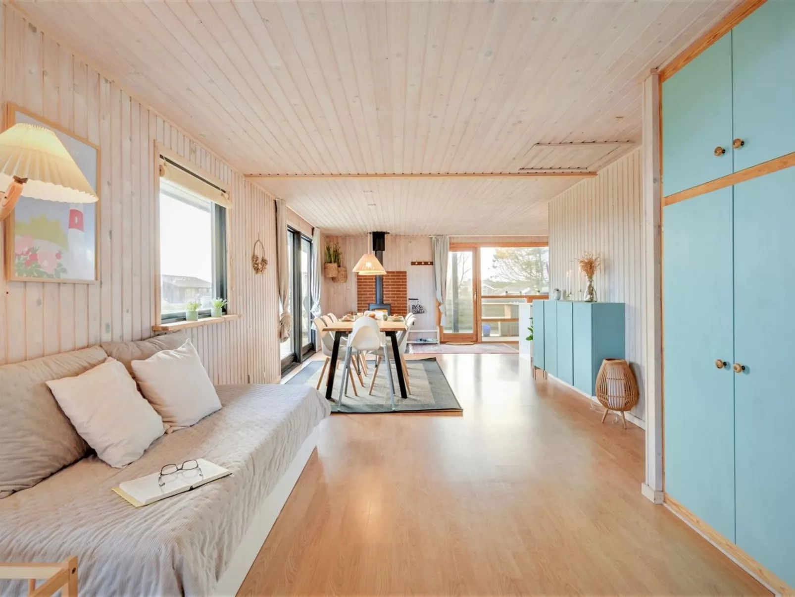 "Brunkil" - 500m from the sea-Binnen