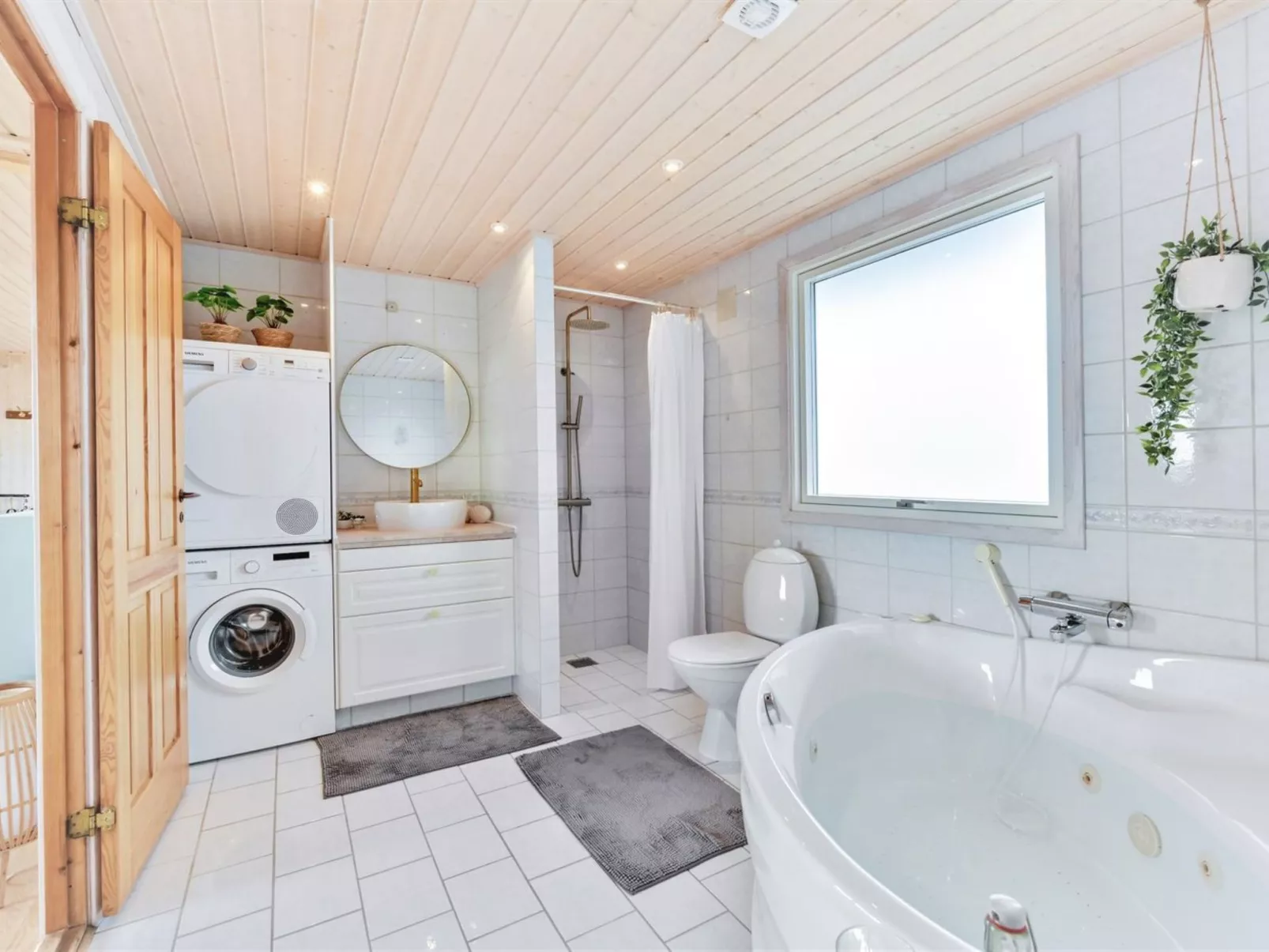 "Brunkil" - 500m from the sea-Binnen