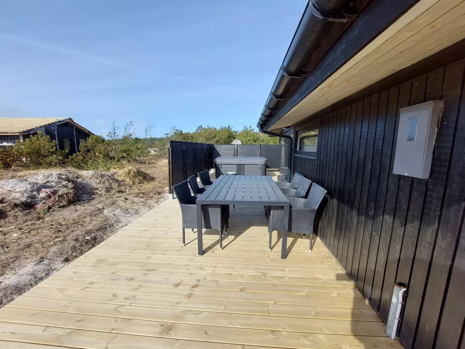 "Brunkil" - 500m from the sea-Buiten