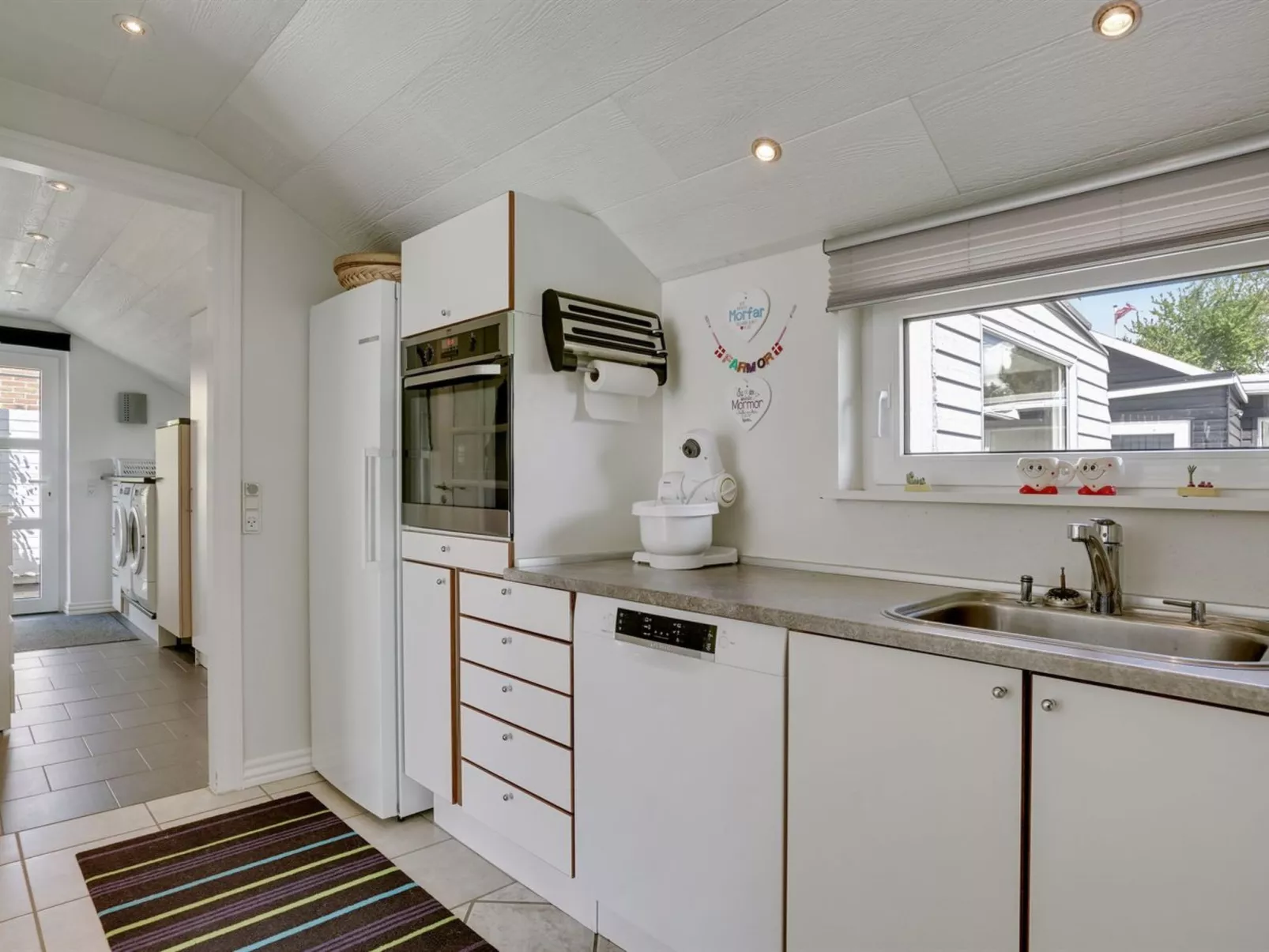 "Asfrith" - 400m from the sea-Binnen
