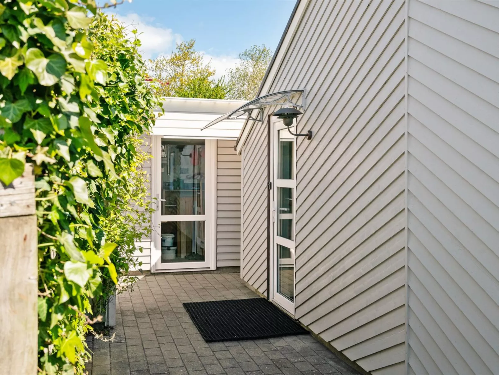 "Asfrith" - 400m from the sea-Binnen
