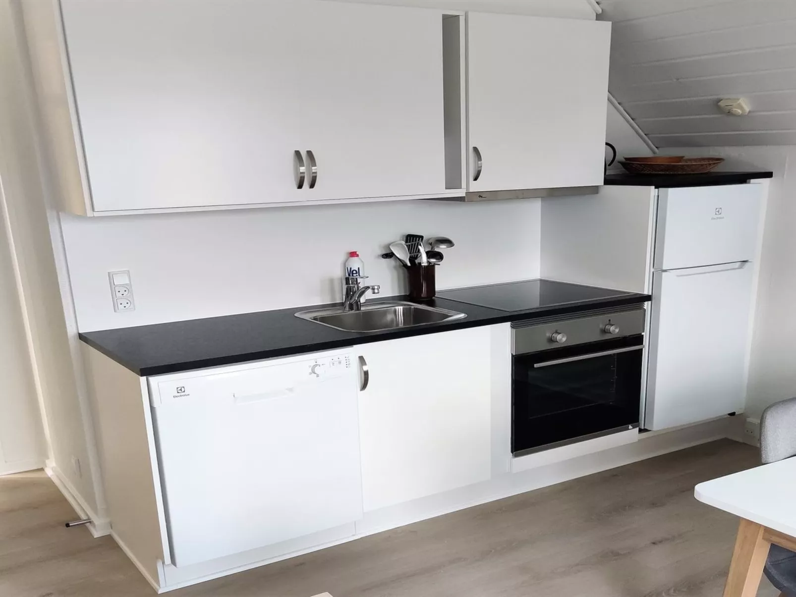 "Lotte" - 2.3km from the sea-Binnen