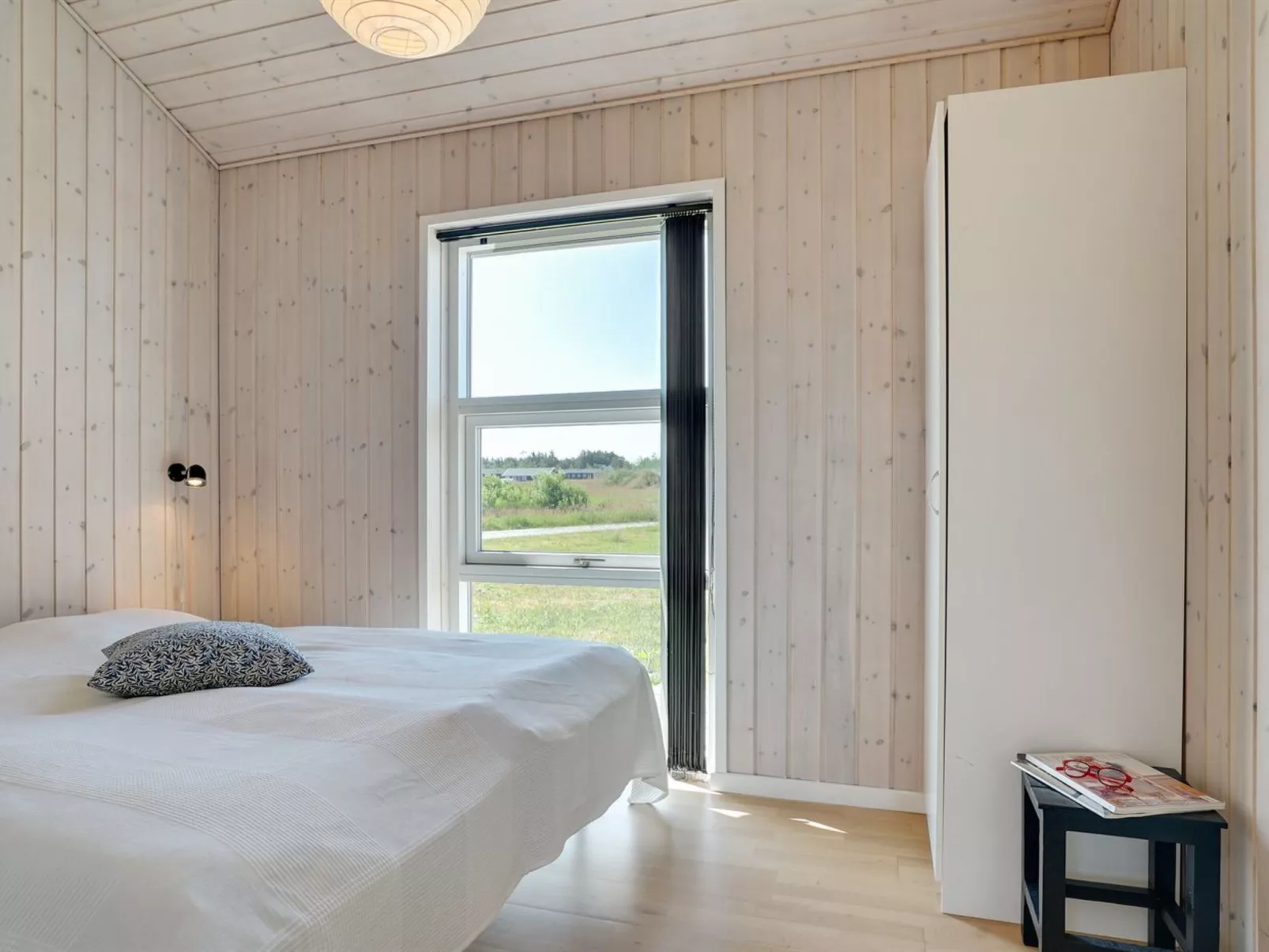 "Elenore" - 900m from the sea-Binnen