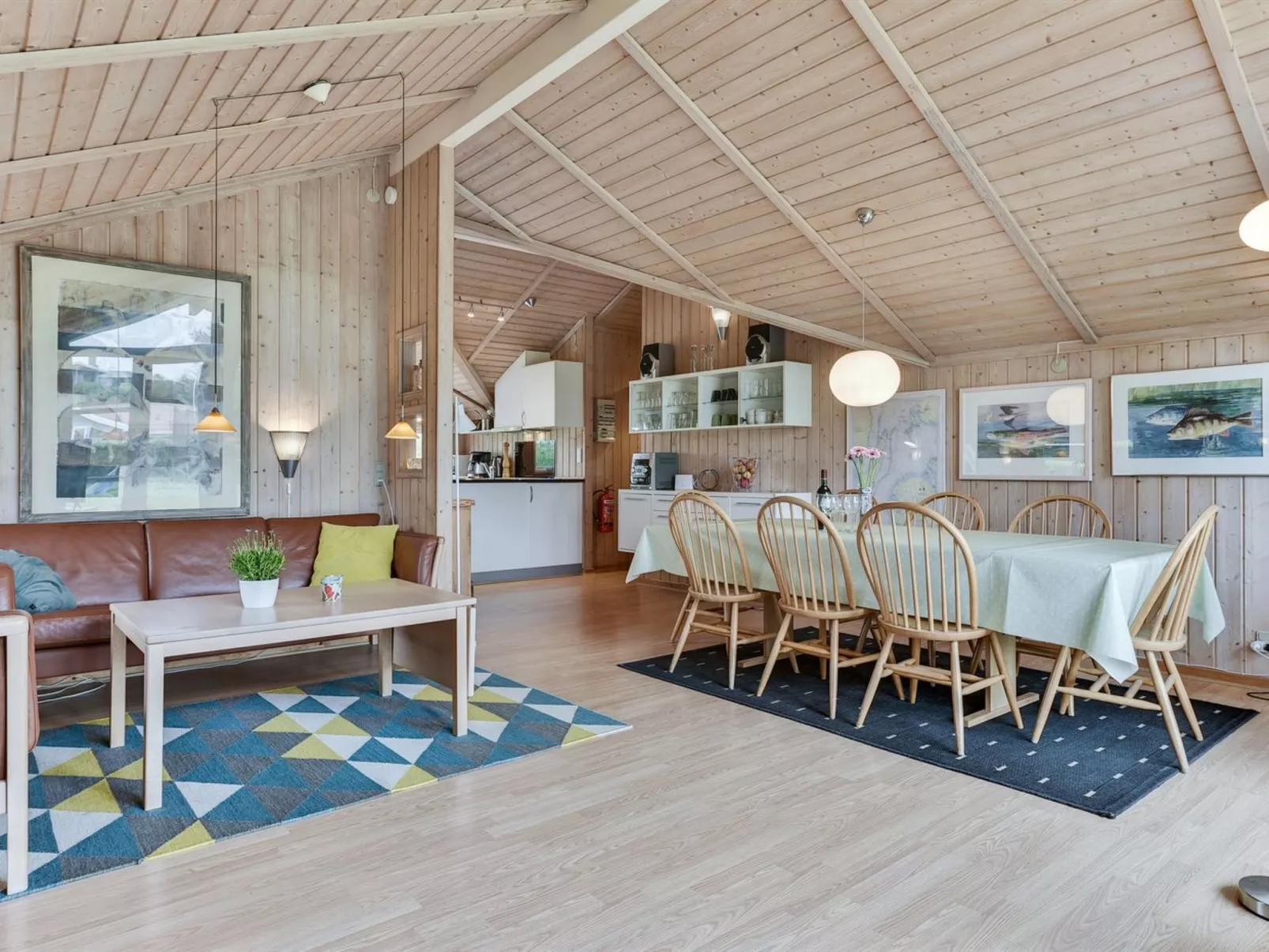 "Tore" - 200m from the sea-Binnen