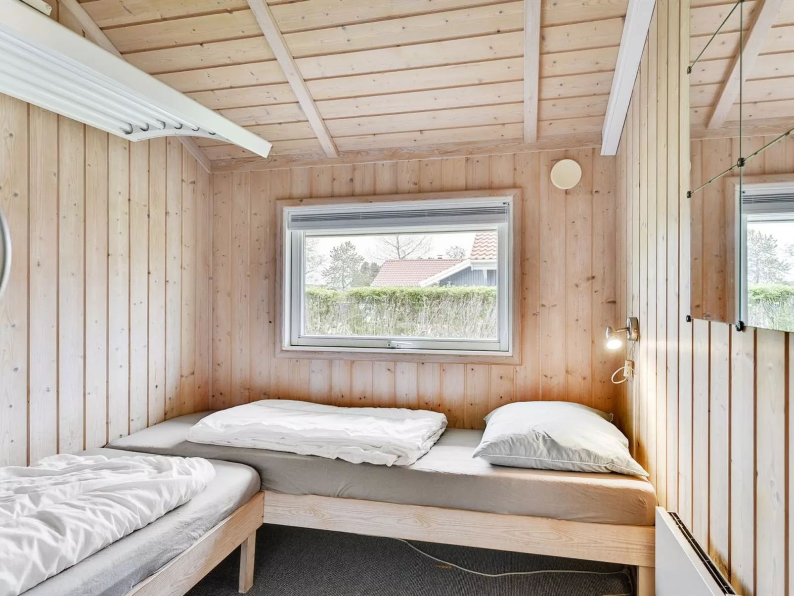 "Tore" - 200m from the sea-Binnen