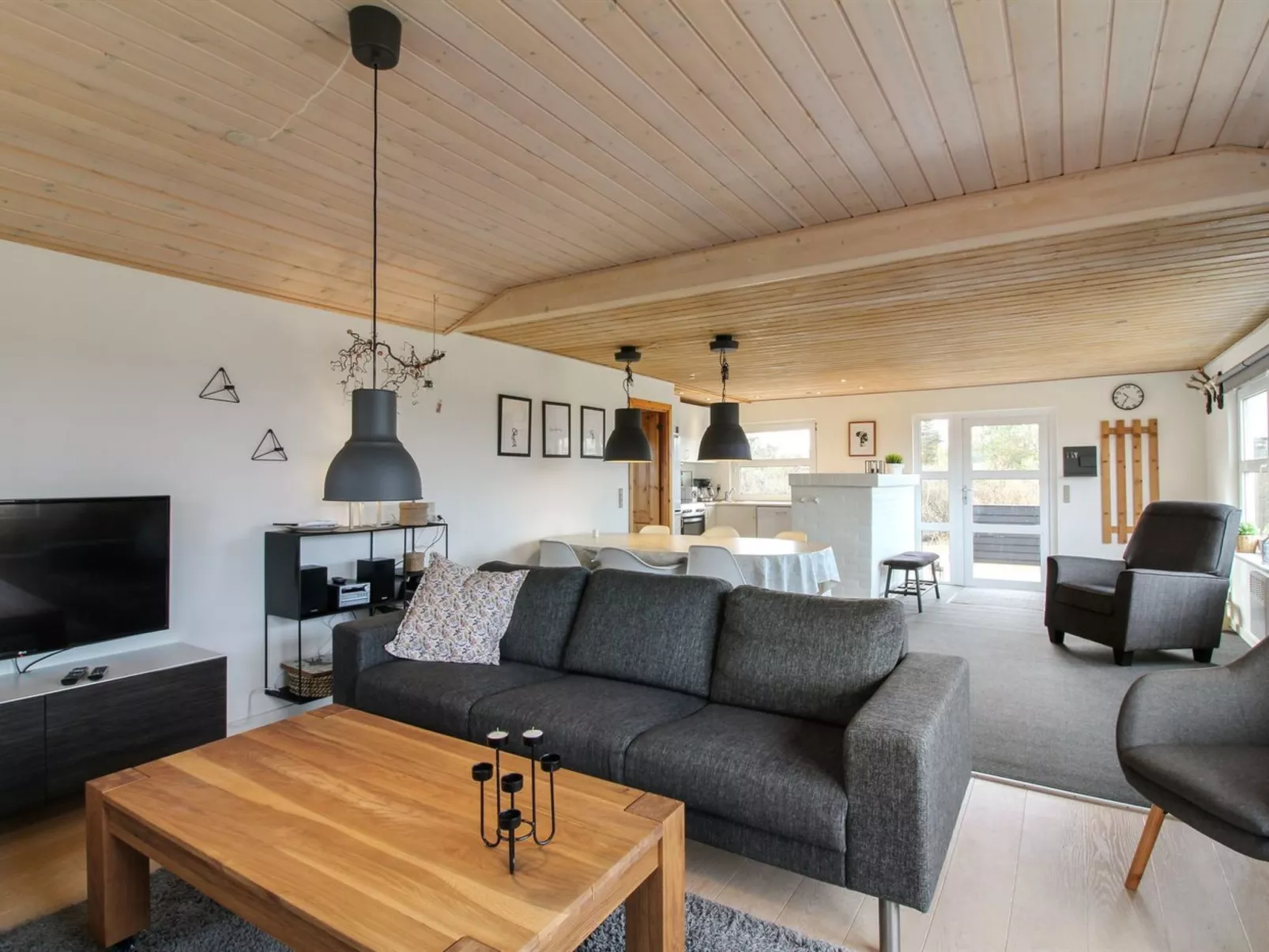 "Lica" - 600m from the sea-Binnen