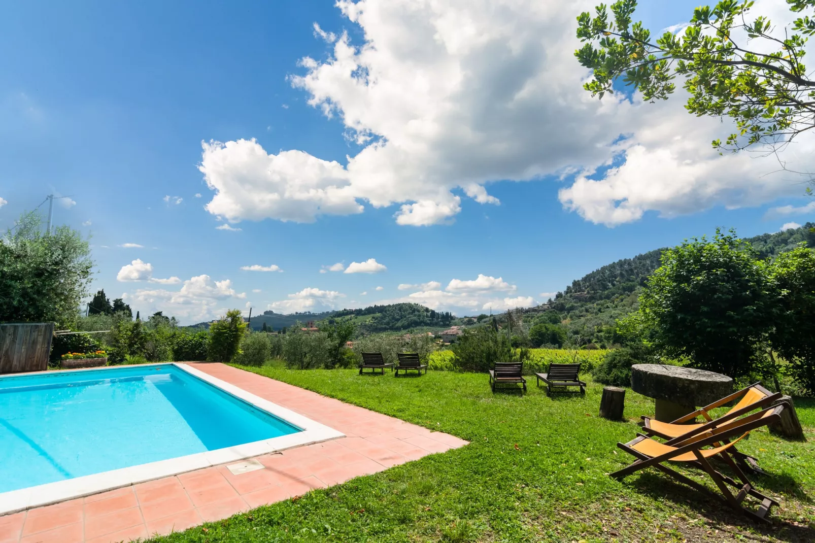 Casa La Fioraia-Zwembad