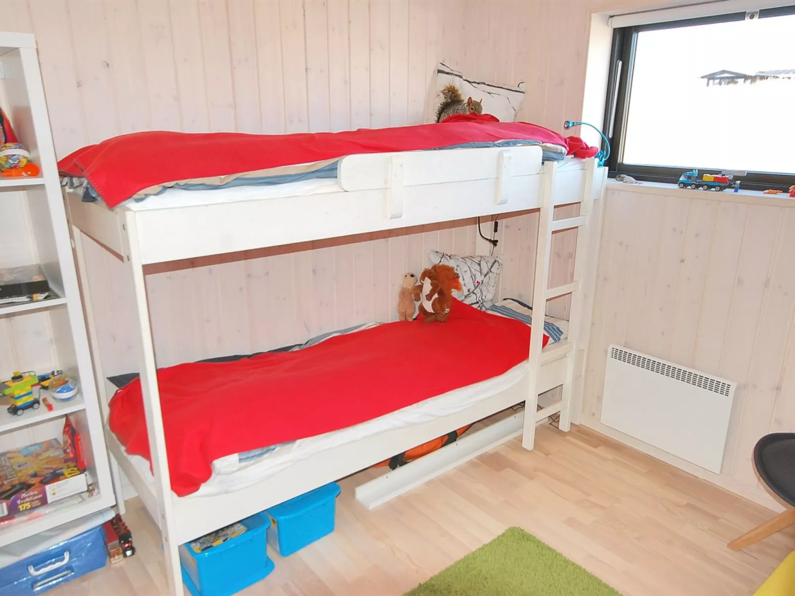 "Mikkel" - 300m from the sea-Binnen