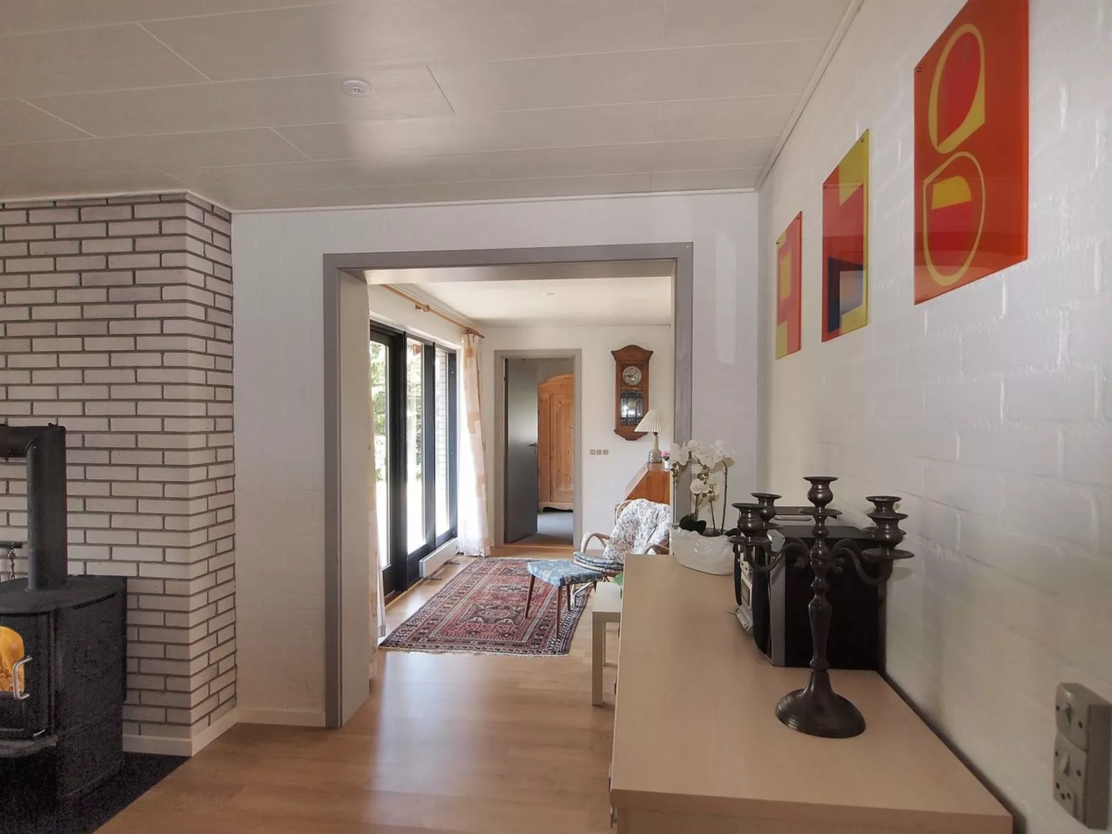 "Hanka" - 500m from the sea-Binnen