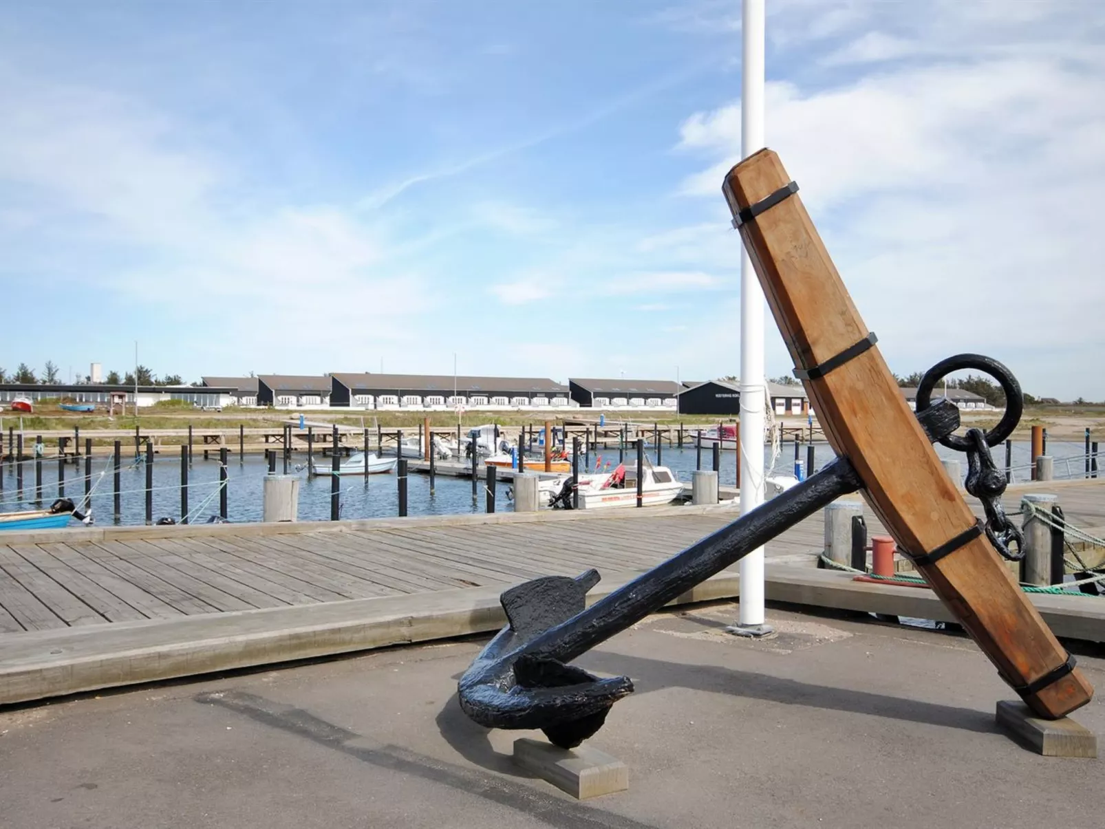 "Tofan" - 100m to the inlet-Buiten
