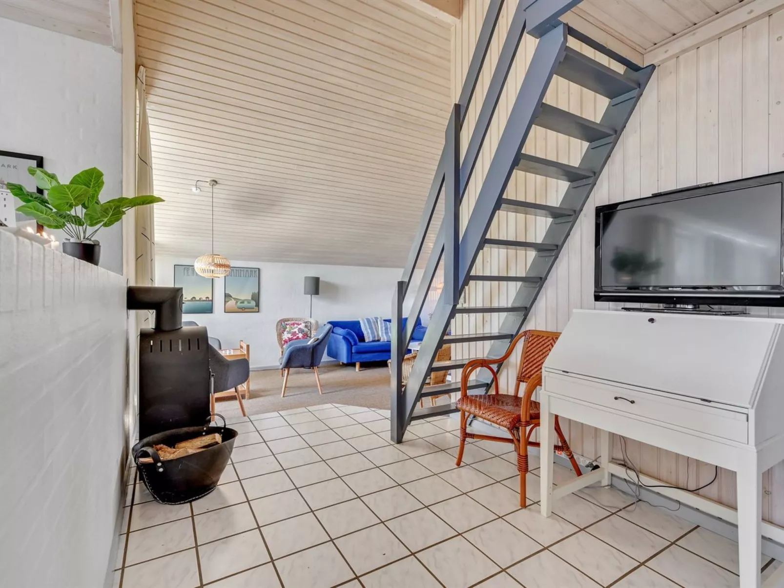 "Faina" - 100m from the sea-Binnen