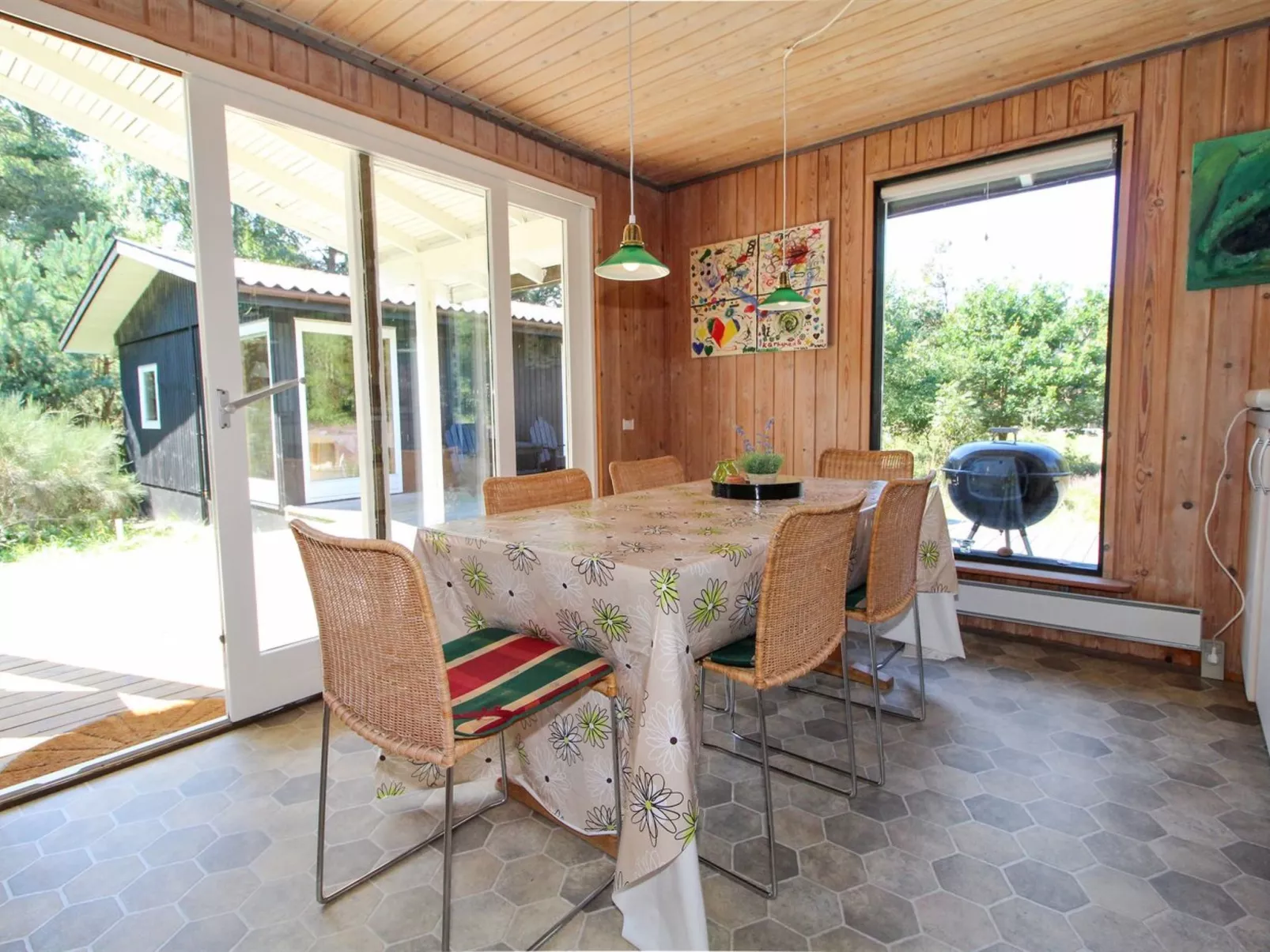 "Mirzə" - 250m from the sea-Binnen