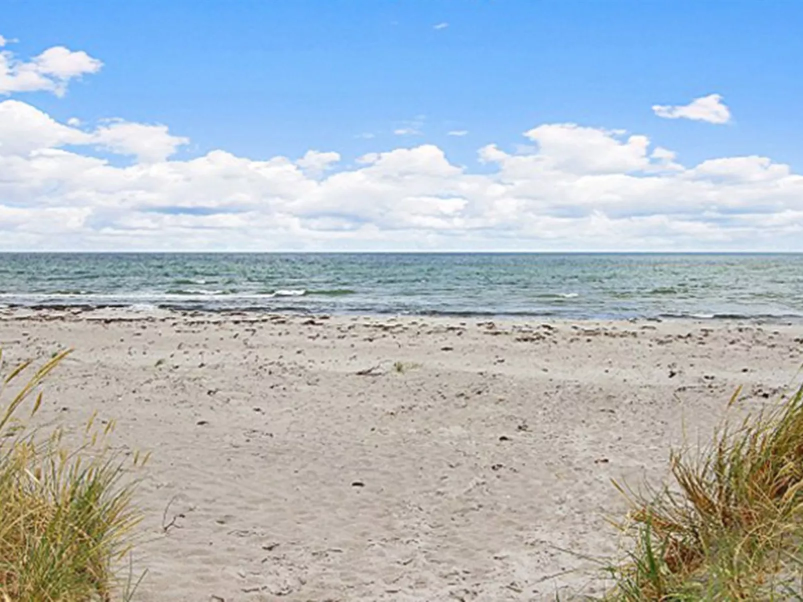"Mirzə" - 250m from the sea-Buiten