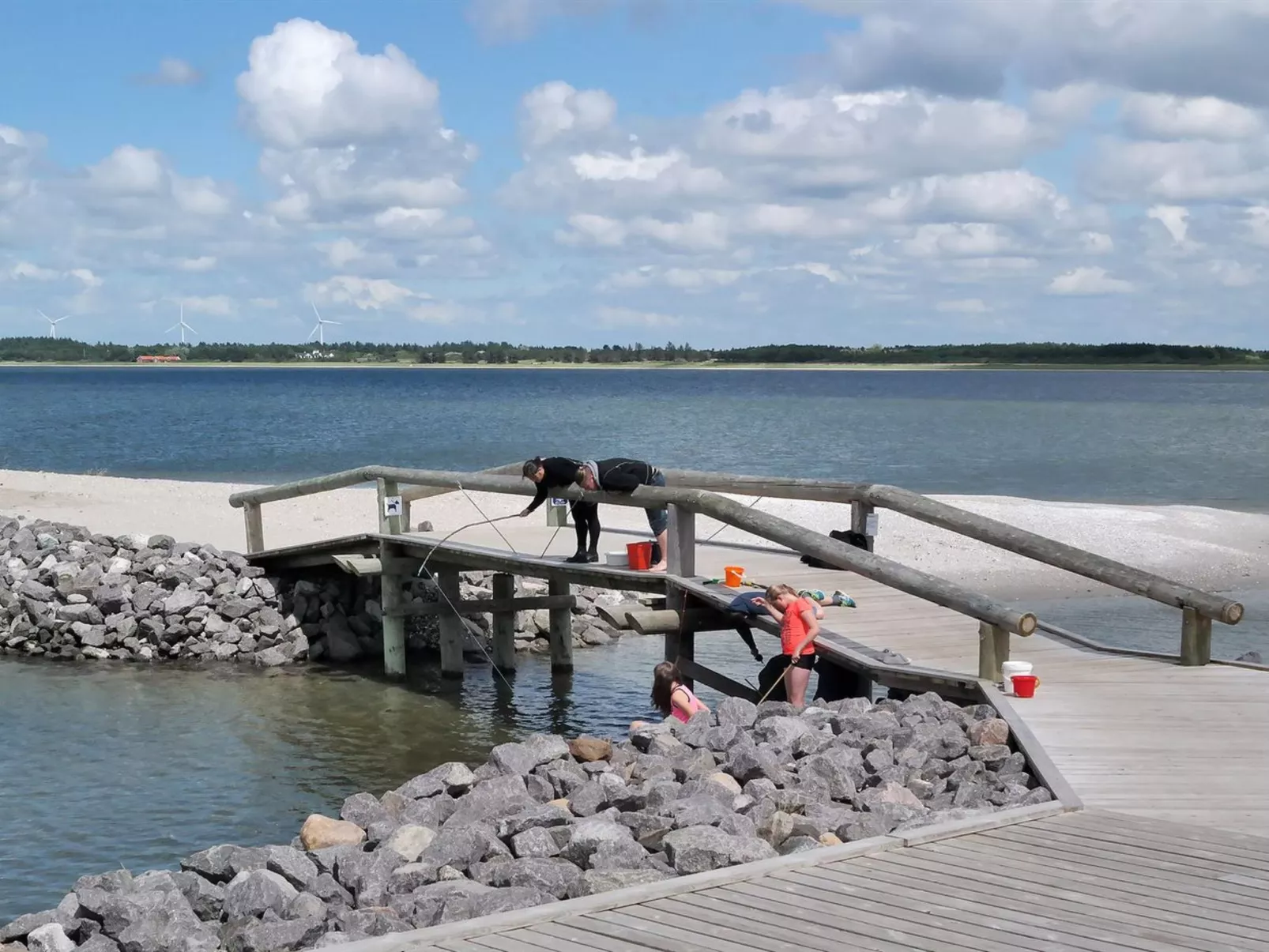 "Scarlet" - 400m to the inlet-Buiten