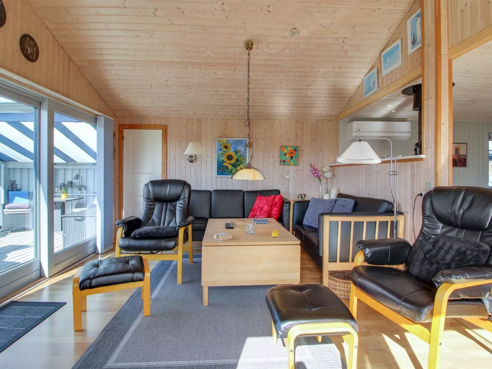 "Marjun" - 400m from the sea
