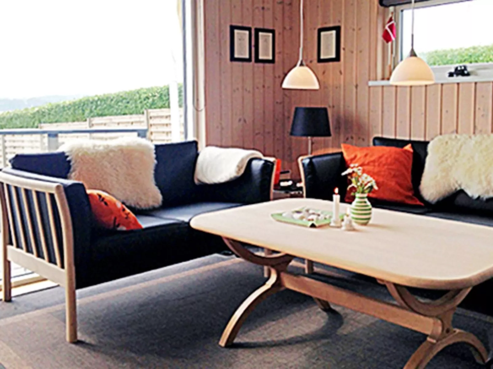 "Majbritt" - 50m from the sea-Binnen