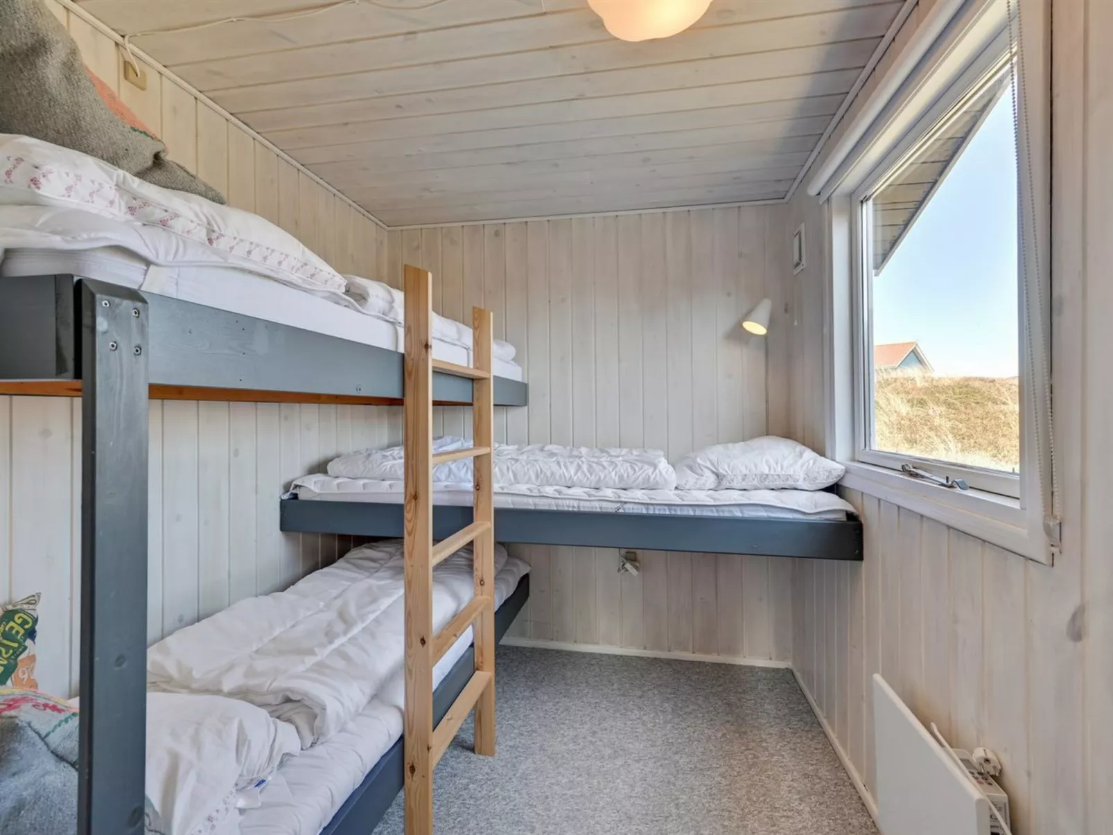 "Brigit" - 200m from the sea-Binnen