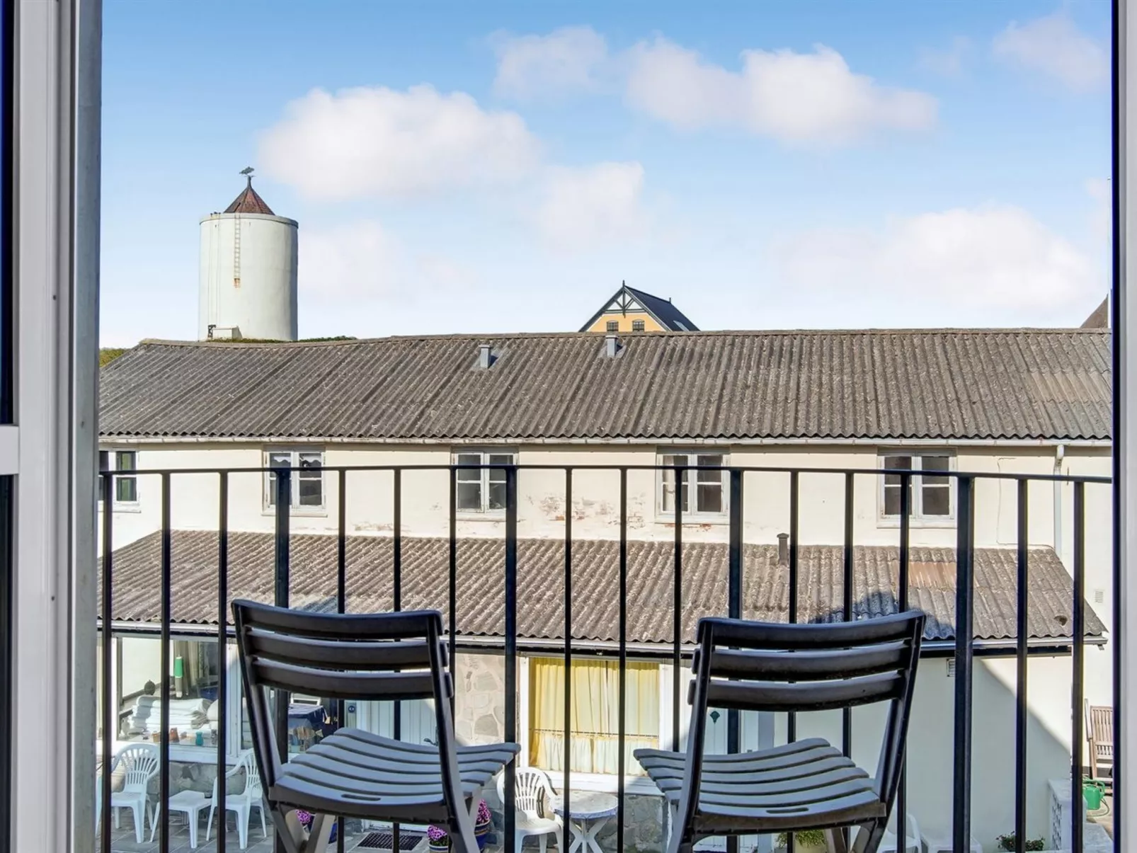 "Poulsen" - 200m from the sea-Buiten