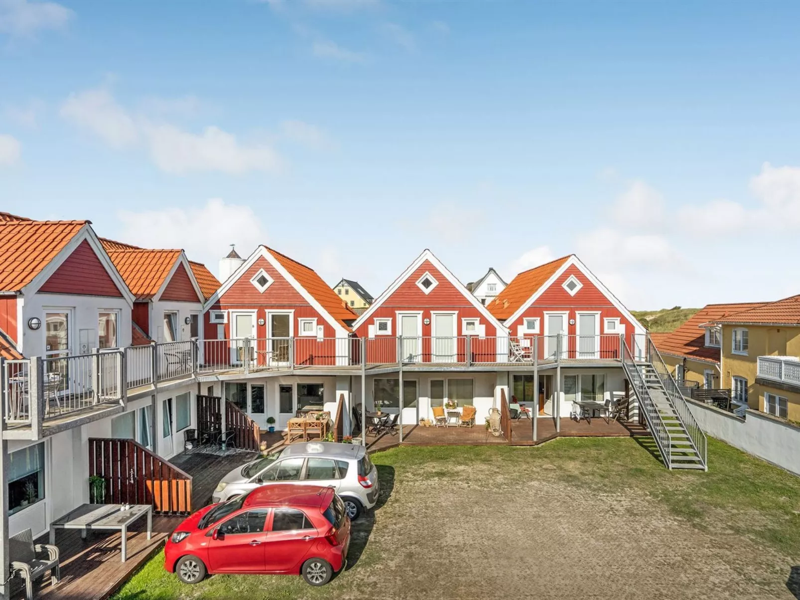 "Poulsen" - 200m from the sea-Buiten