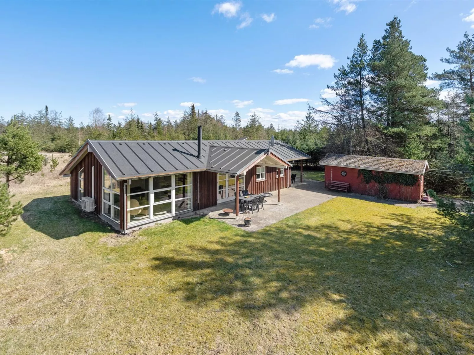 "Herwarth" - 3.3km from the sea-Buiten