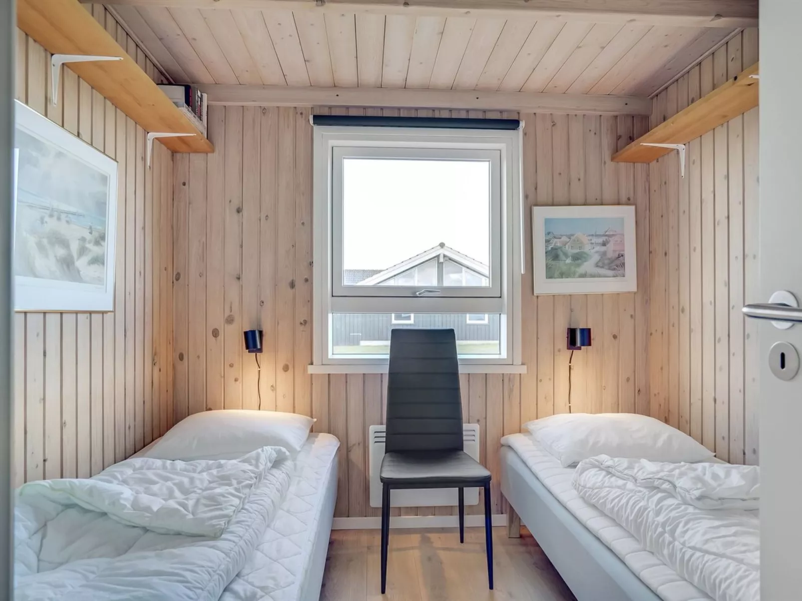 "Crista" - 500m from the sea-Binnen