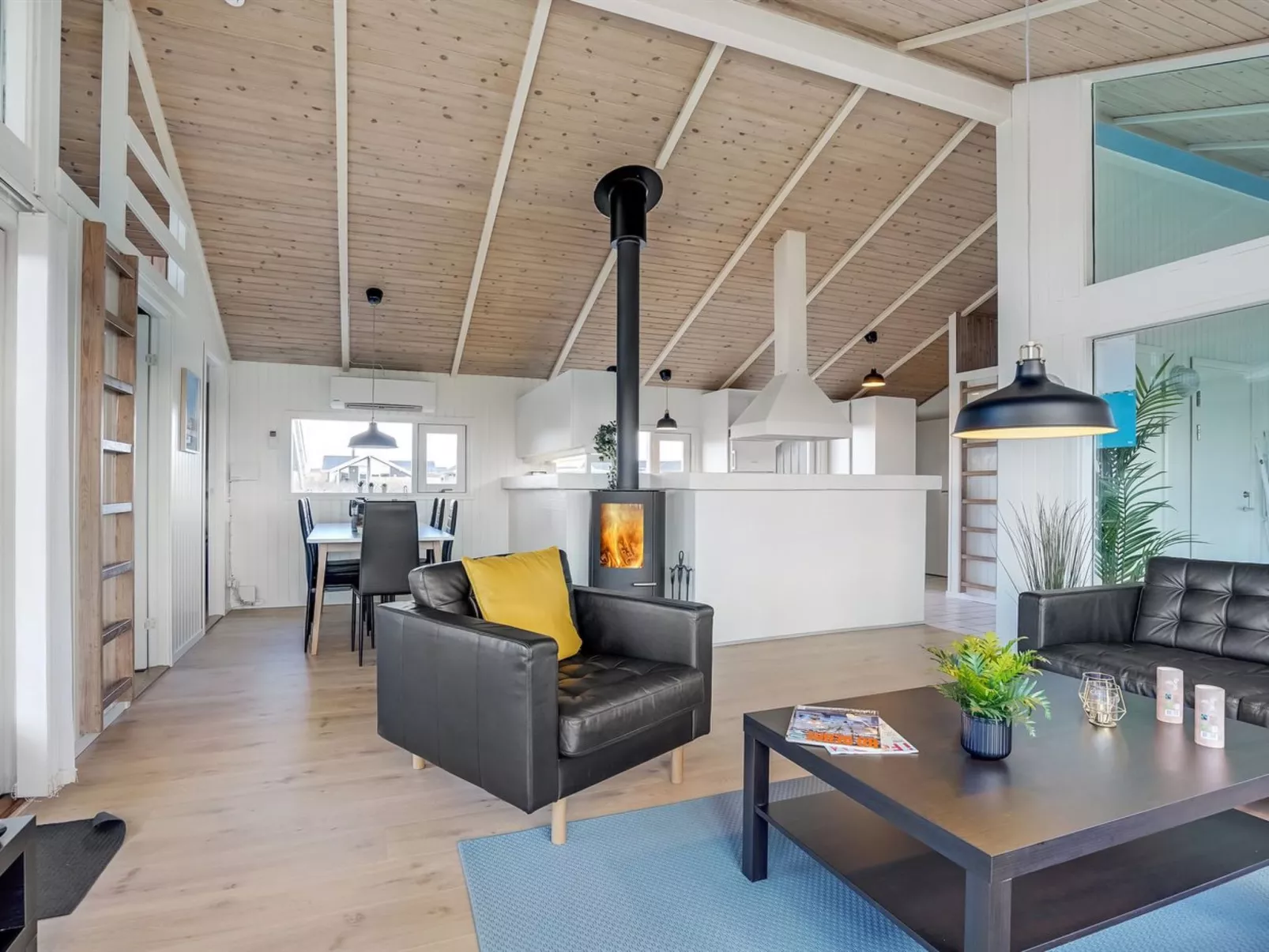 "Crista" - 500m from the sea-Binnen