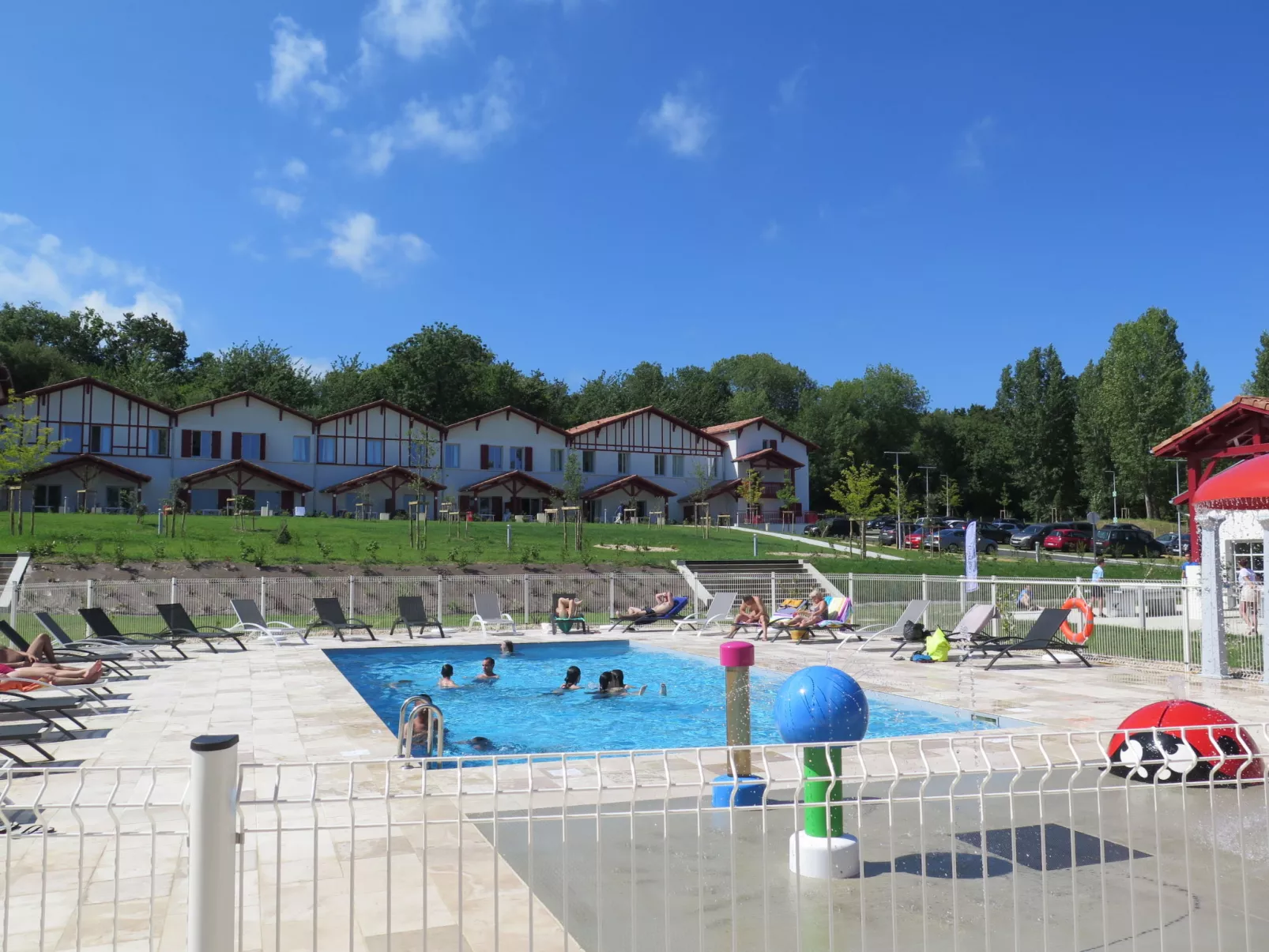 Le Domaine d'Uhaina (T3)-Buiten