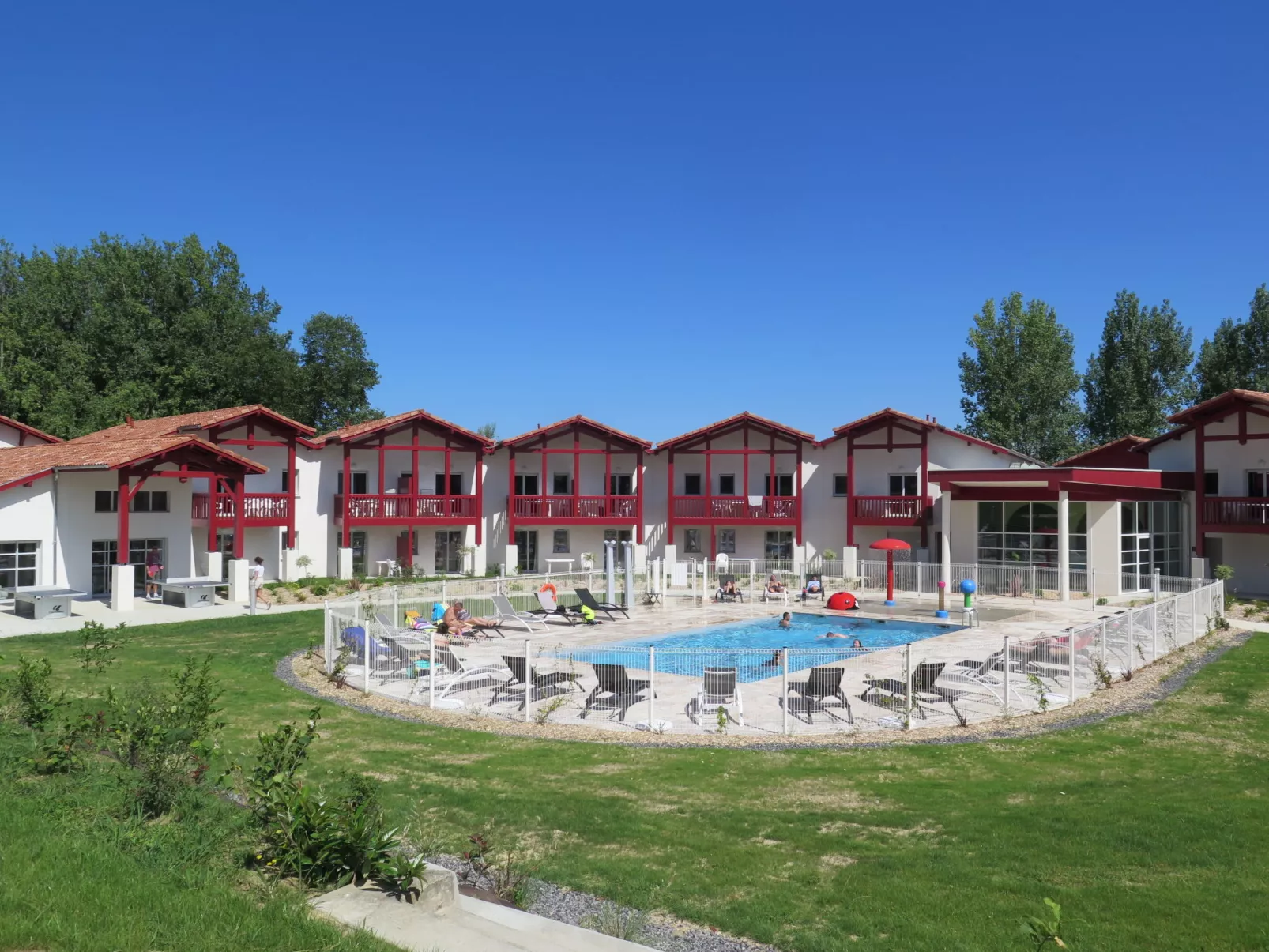 Le Domaine d'Uhaina (T2)-Buiten