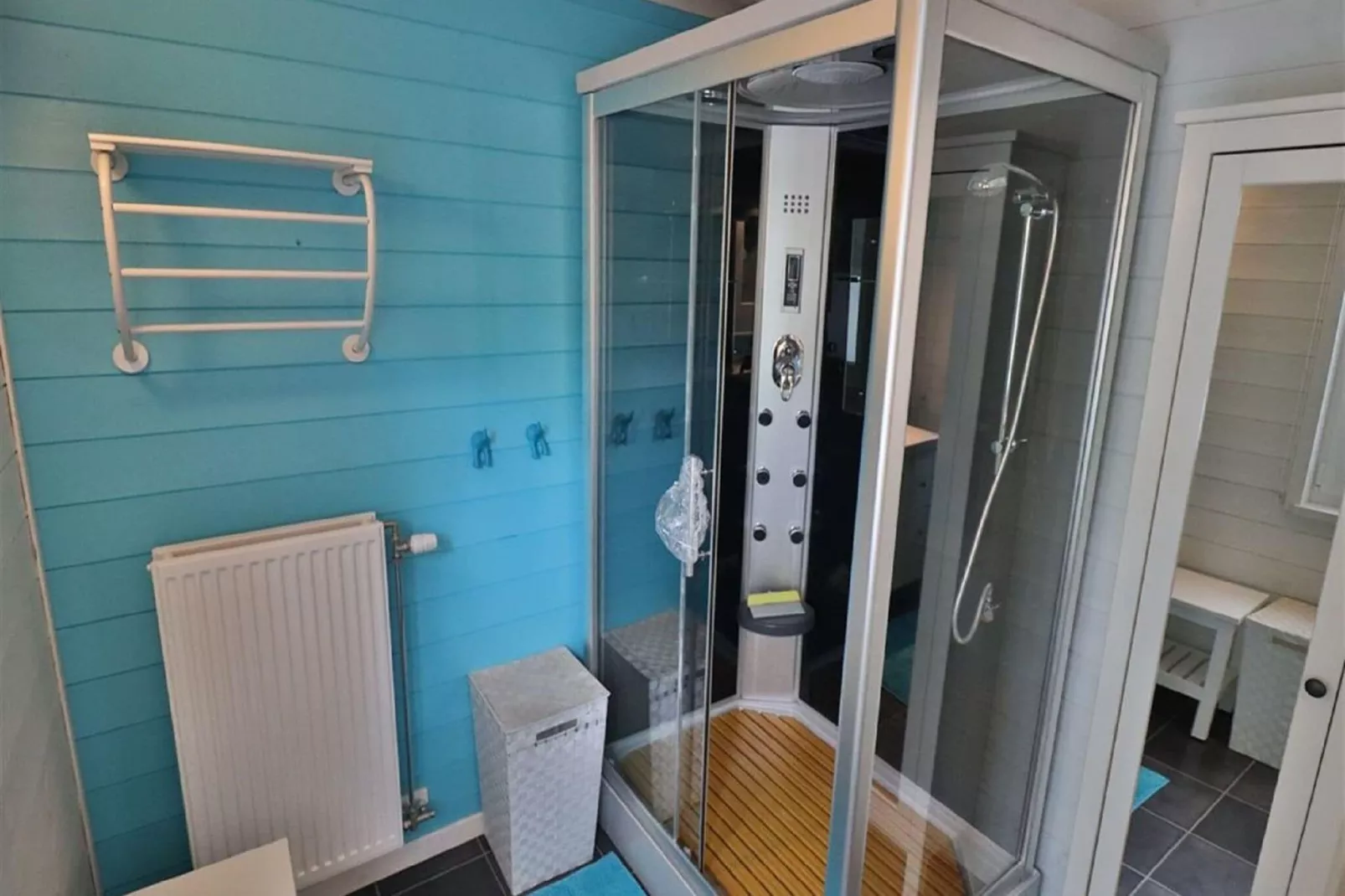 Chalet Choufken-Badkamer