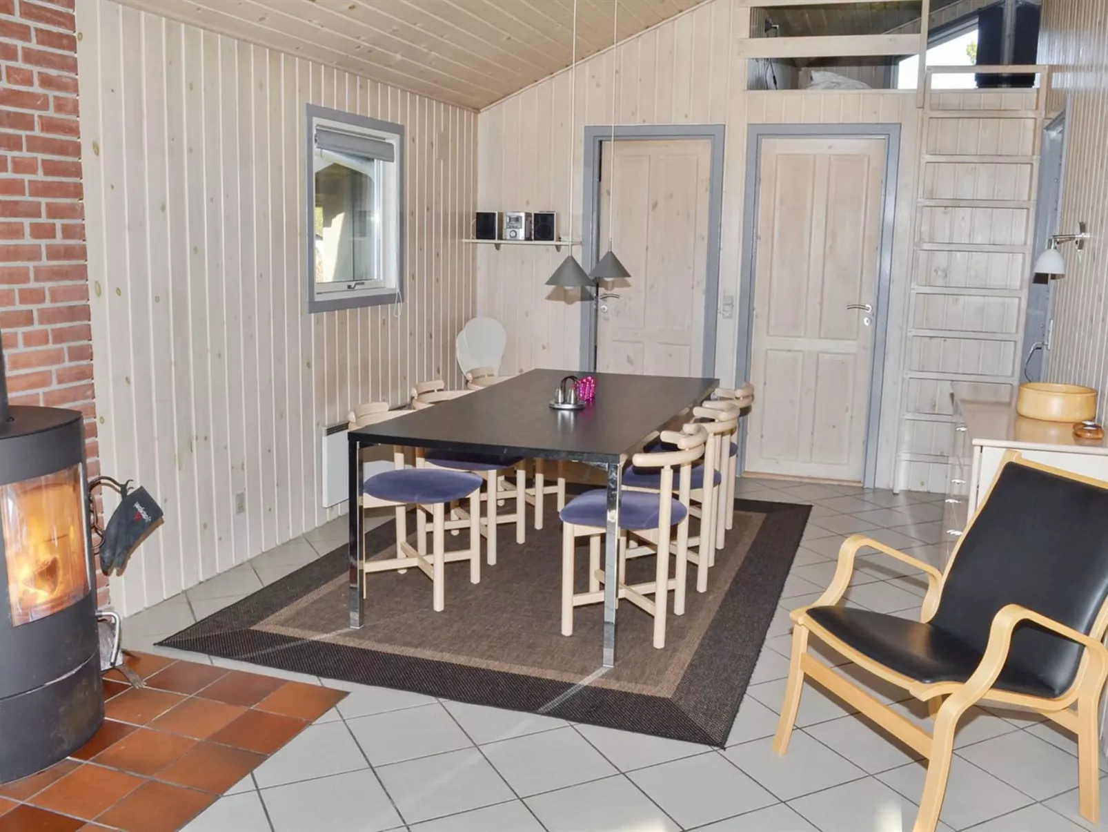 "Erlinda" - 3.1km from the sea-Binnen
