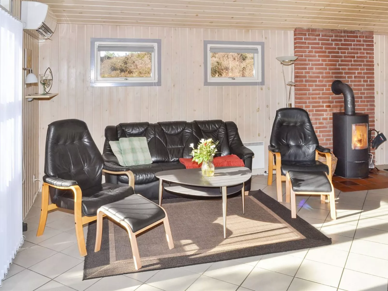 "Erlinda" - 3.1km from the sea-Binnen