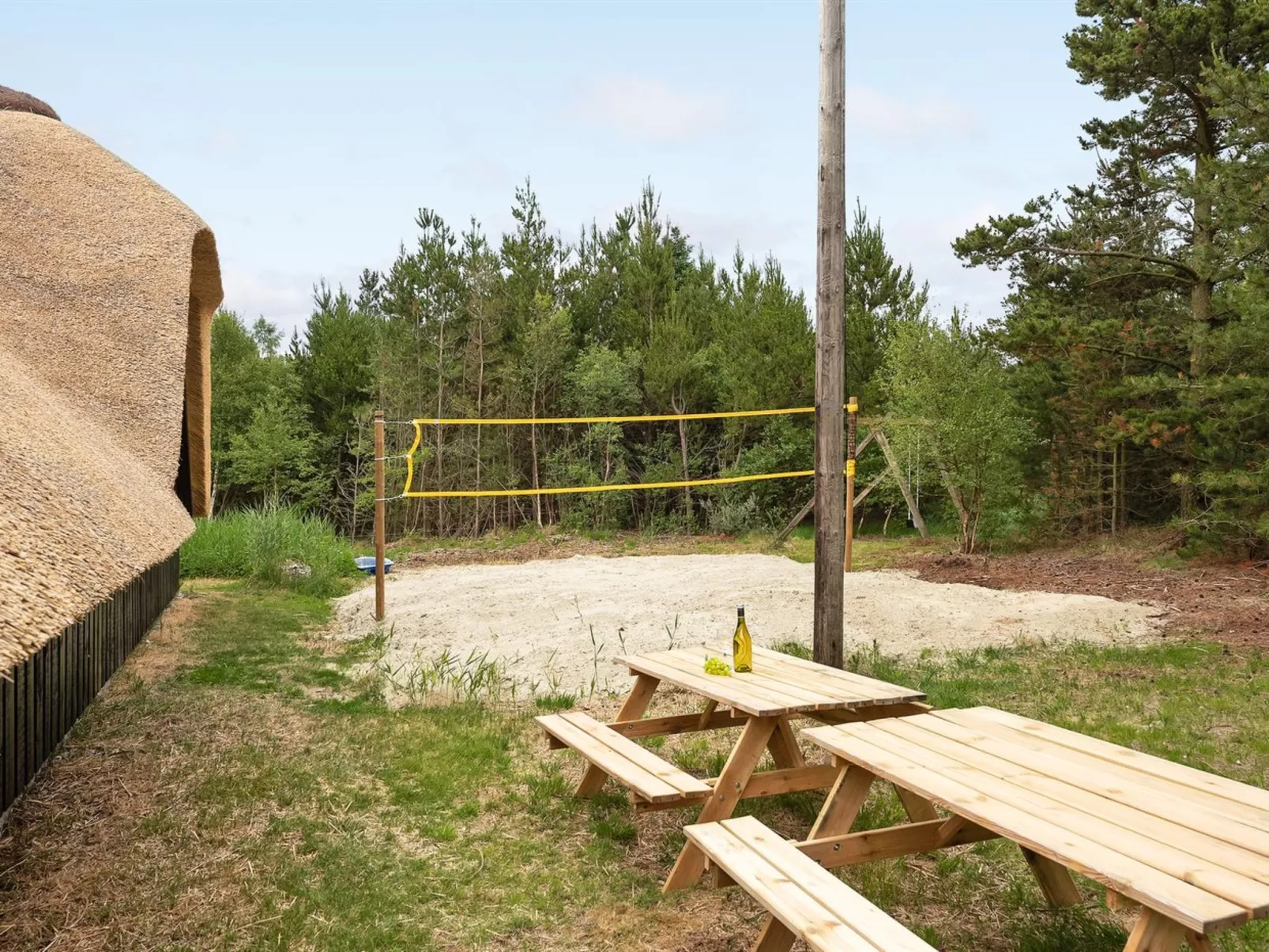 "Ellanor" - 1km from the sea-Buiten