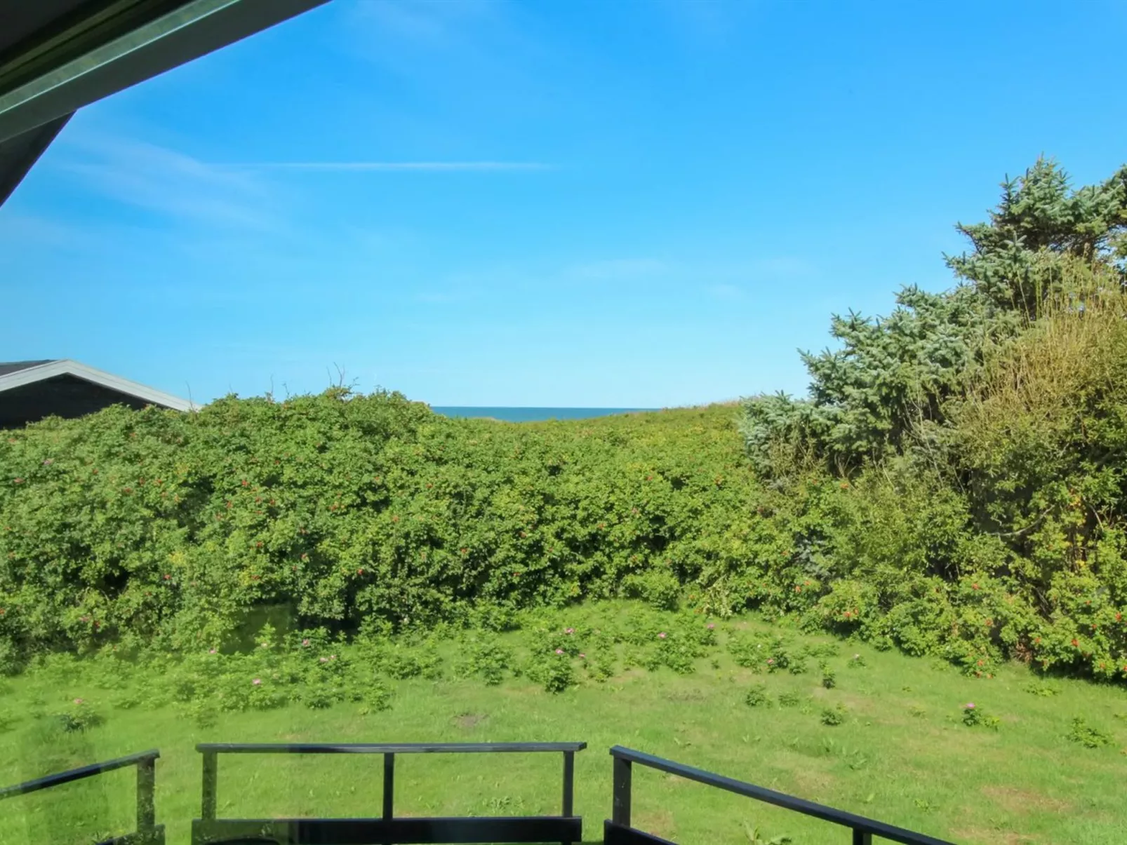 "Bengta" - 200m from the sea-Binnen