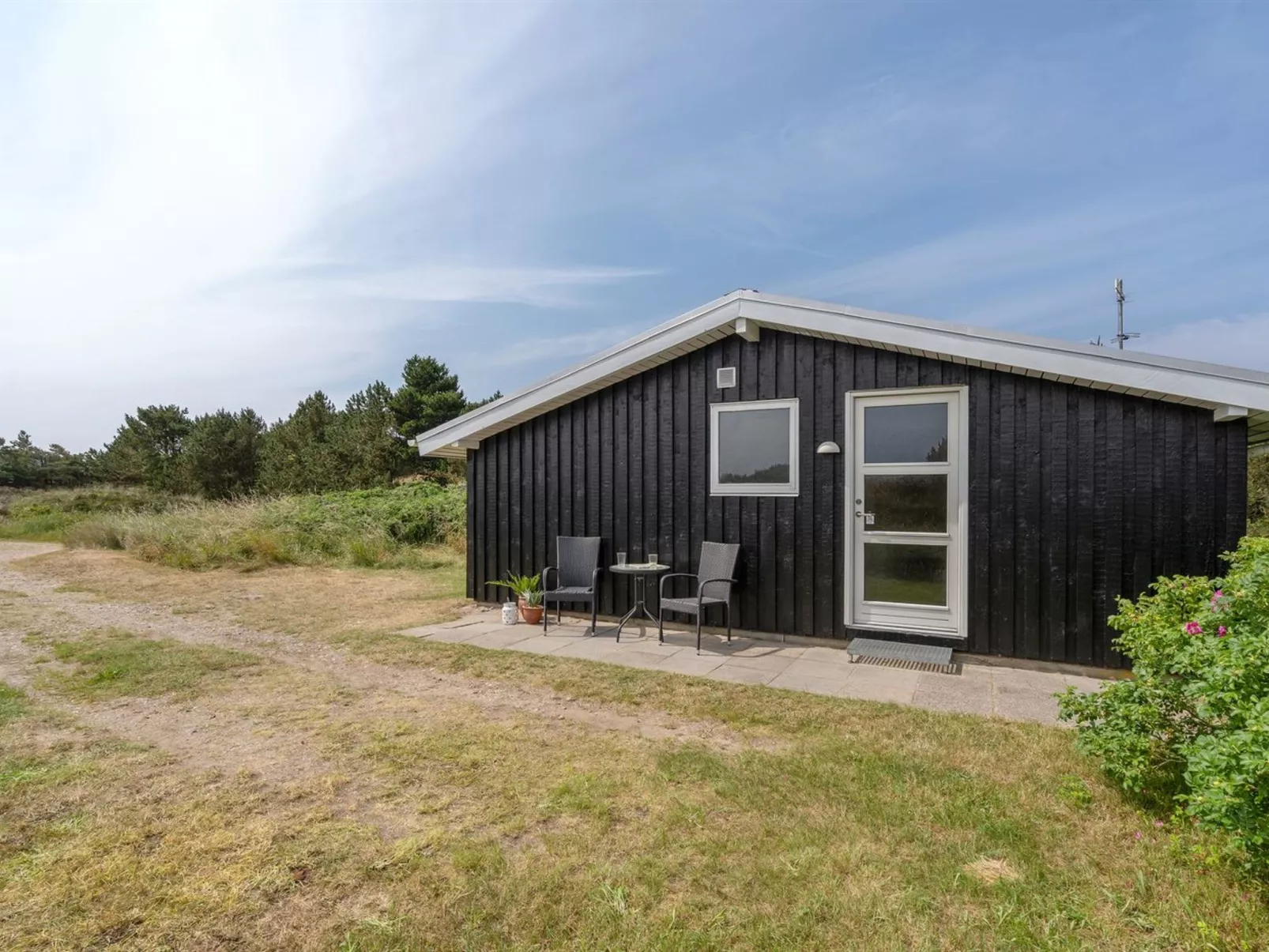 "Elgin" - 1.8km from the sea-Buiten
