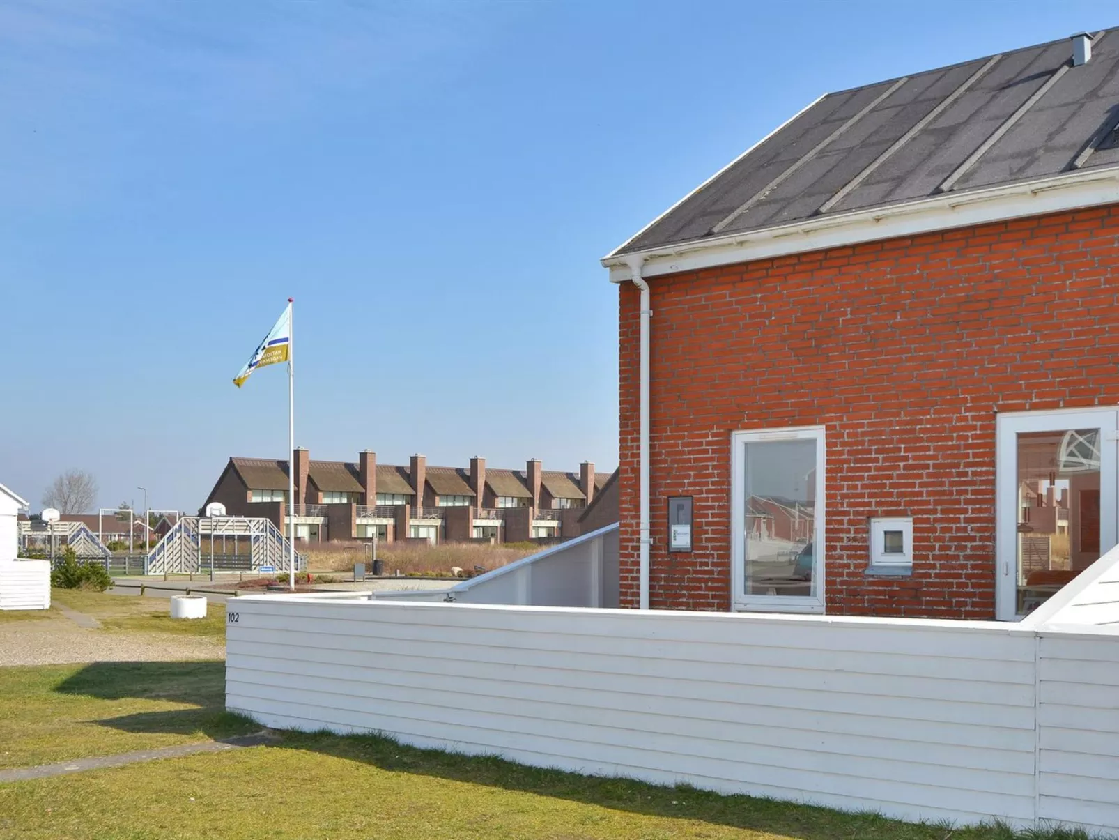 "Asved" - 2.3km from the sea-Buiten
