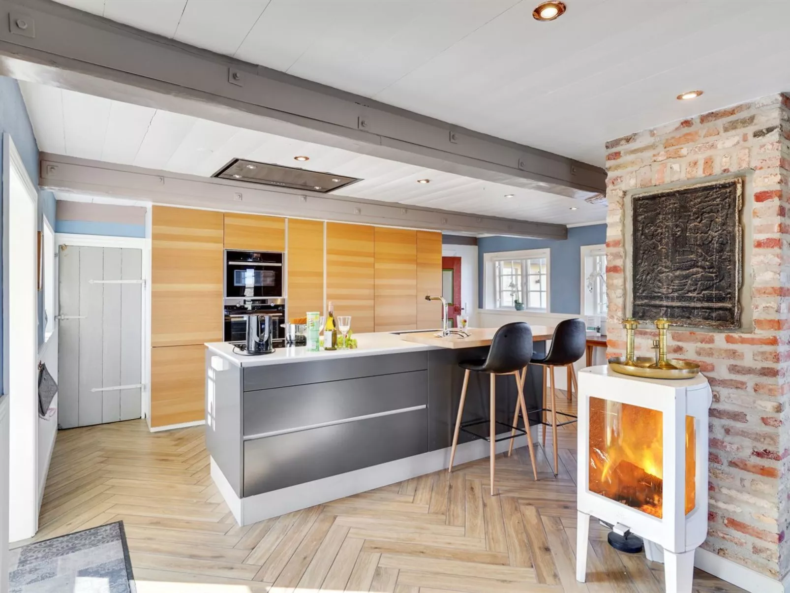 "Narvik" - 4.5km from the sea-Binnen